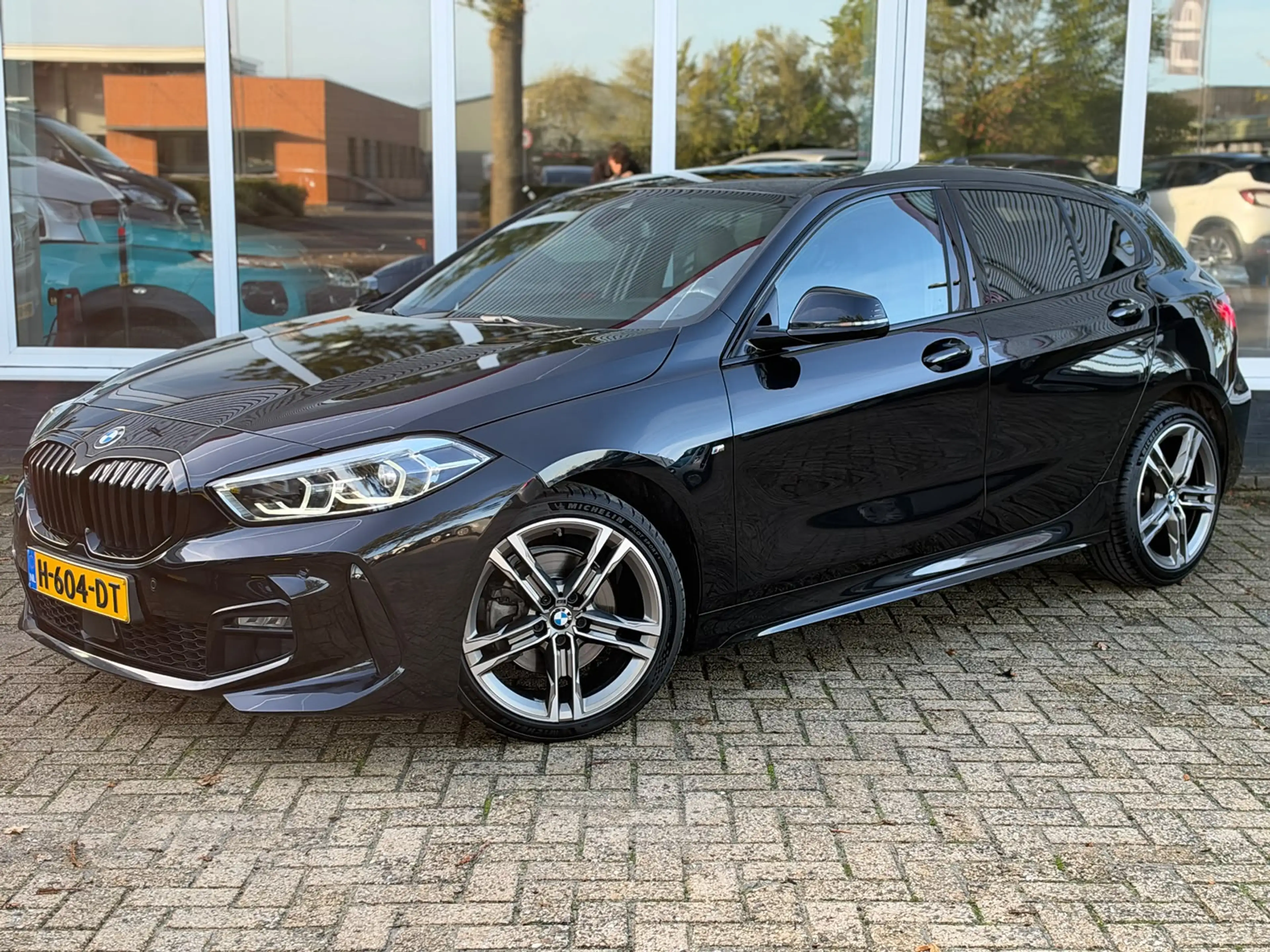 BMW 118 1-serie 118i Executive Edition | M Pakket | Sfeerv — photo 11