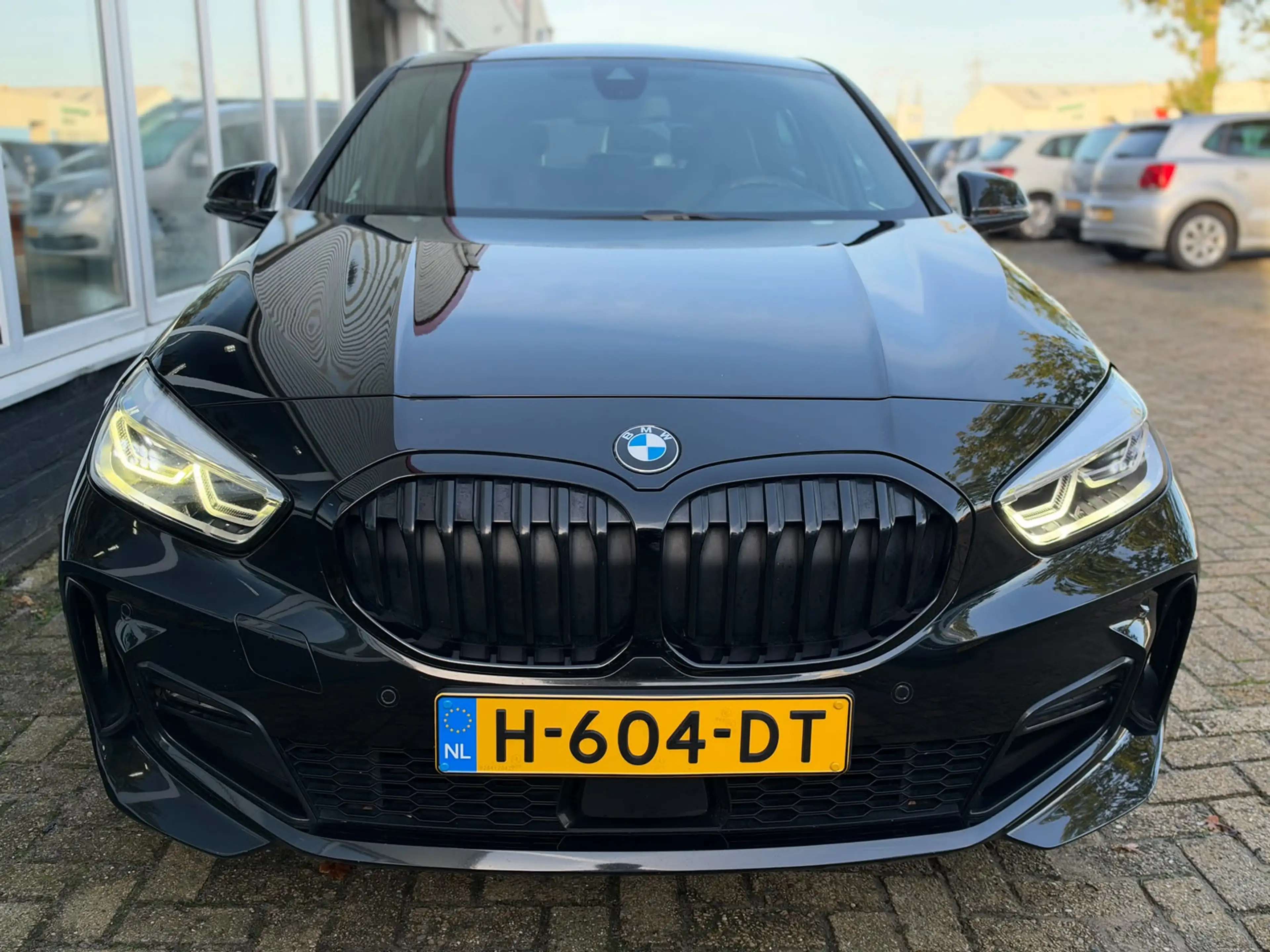 BMW 118 1-serie 118i Executive Edition | M Pakket | Sfeerv — photo 3