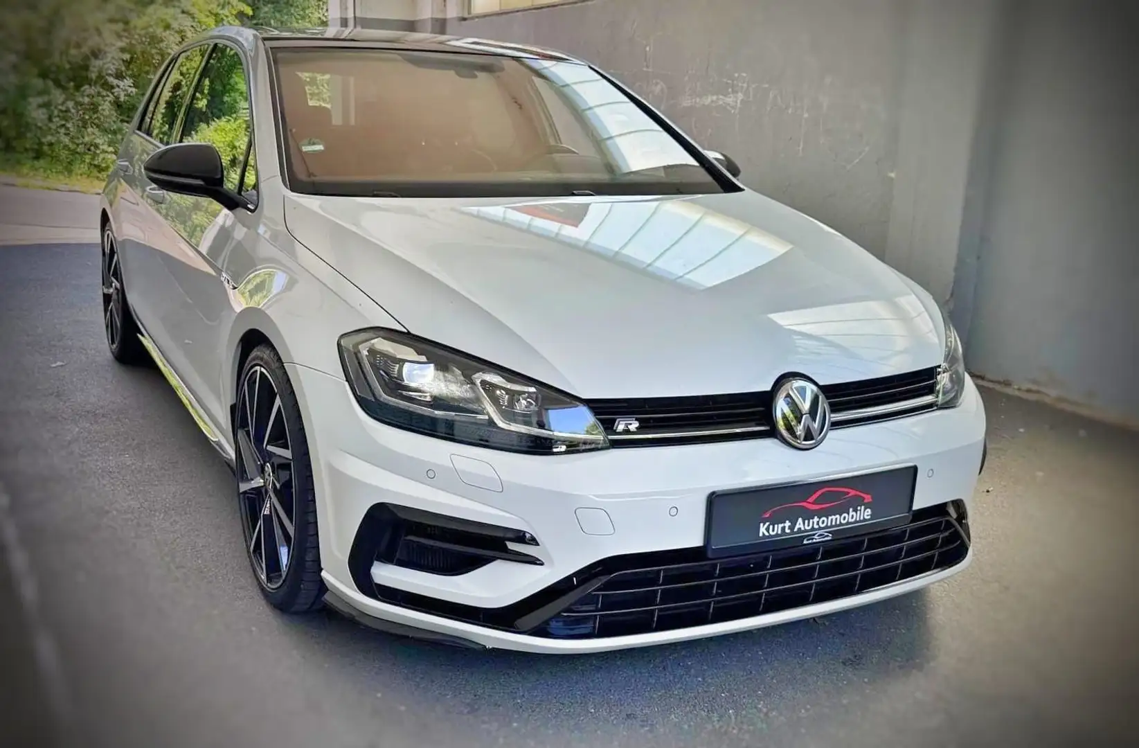 Volkswagen Golf 7 R 4MOTION, DSG, Leder, Pano,Kamera,30tkm Wit - 2