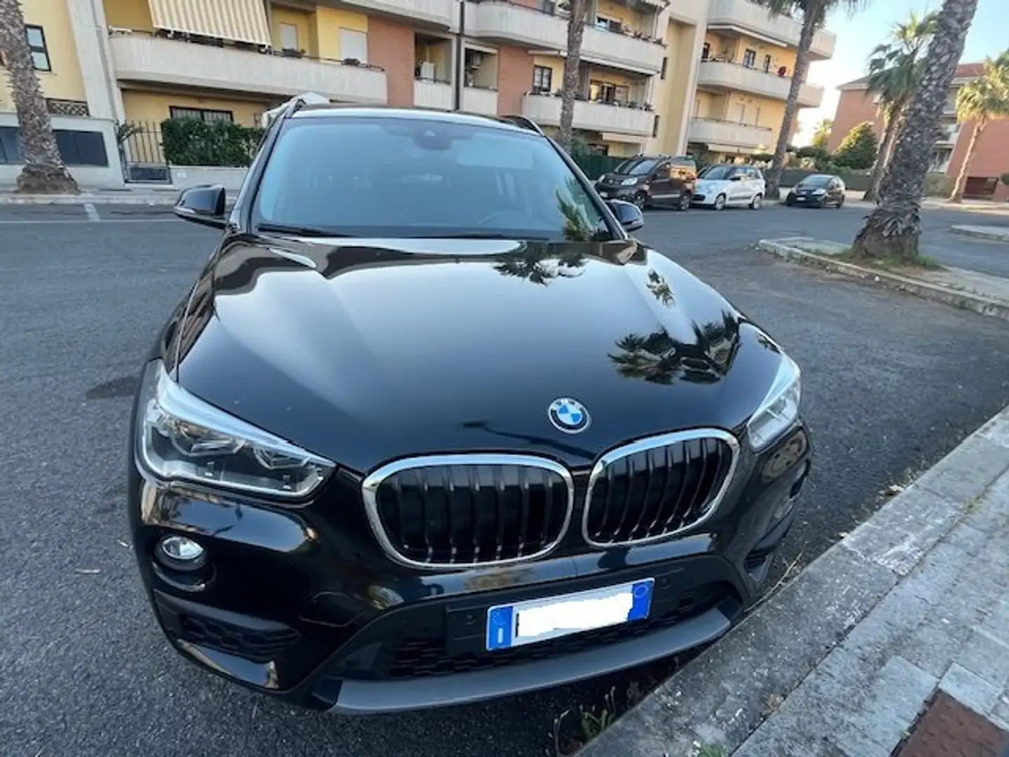 BMW X1 X1 F48 sdrive18d Business auto my18 Nero - 1
