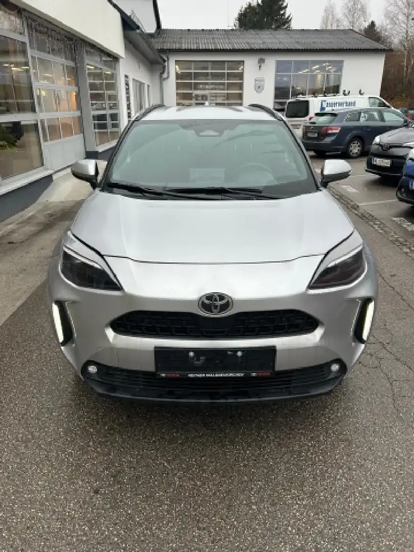 Toyota Yaris Cross Yaris Cross - 1,5 l Argent - 2