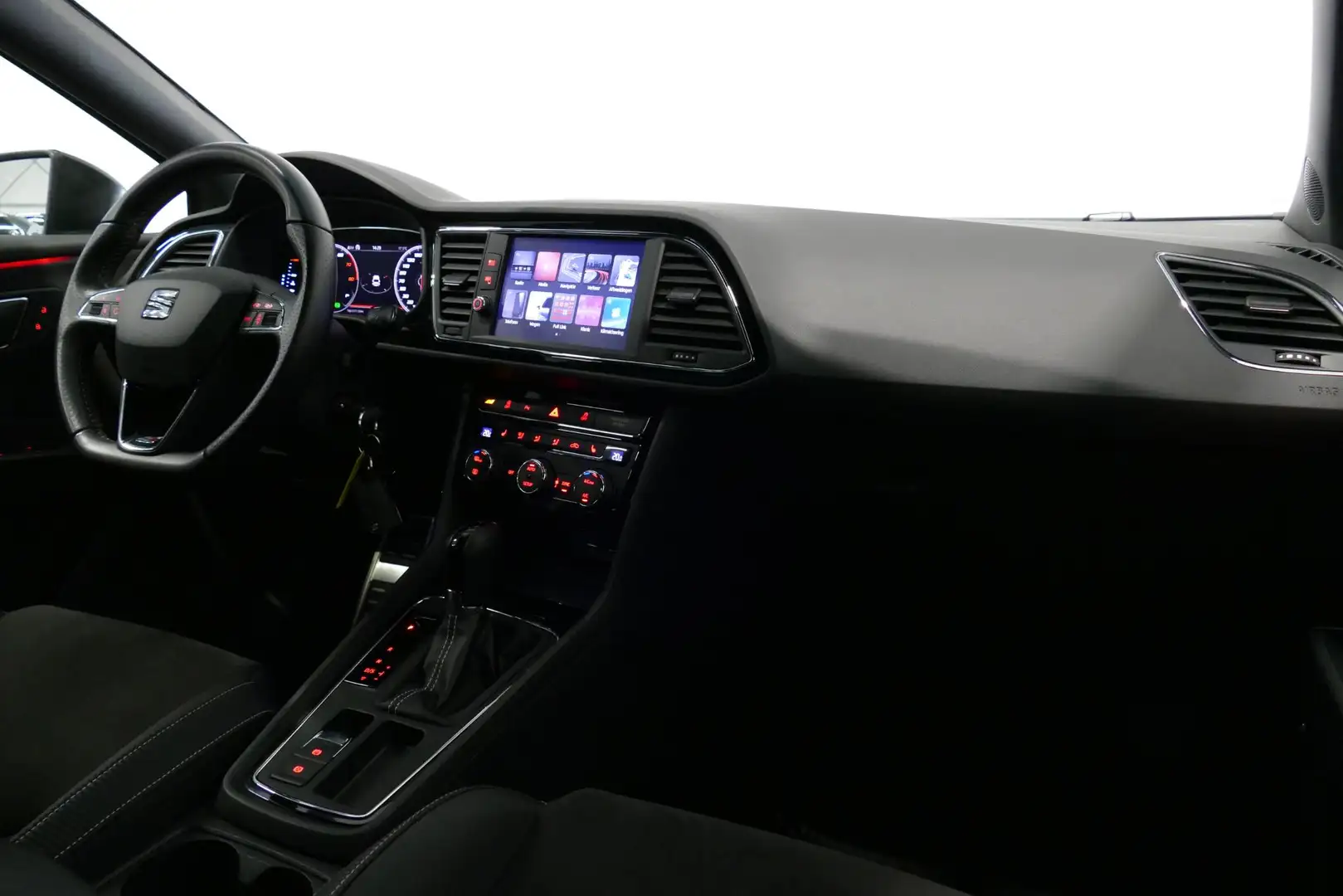 SEAT Leon ST 2.0 TSI 4DRIVE CUPRA / ABT Tuning / JE Design u Gris - 2