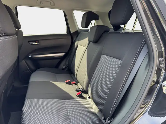 Suzuki Vitara view 10