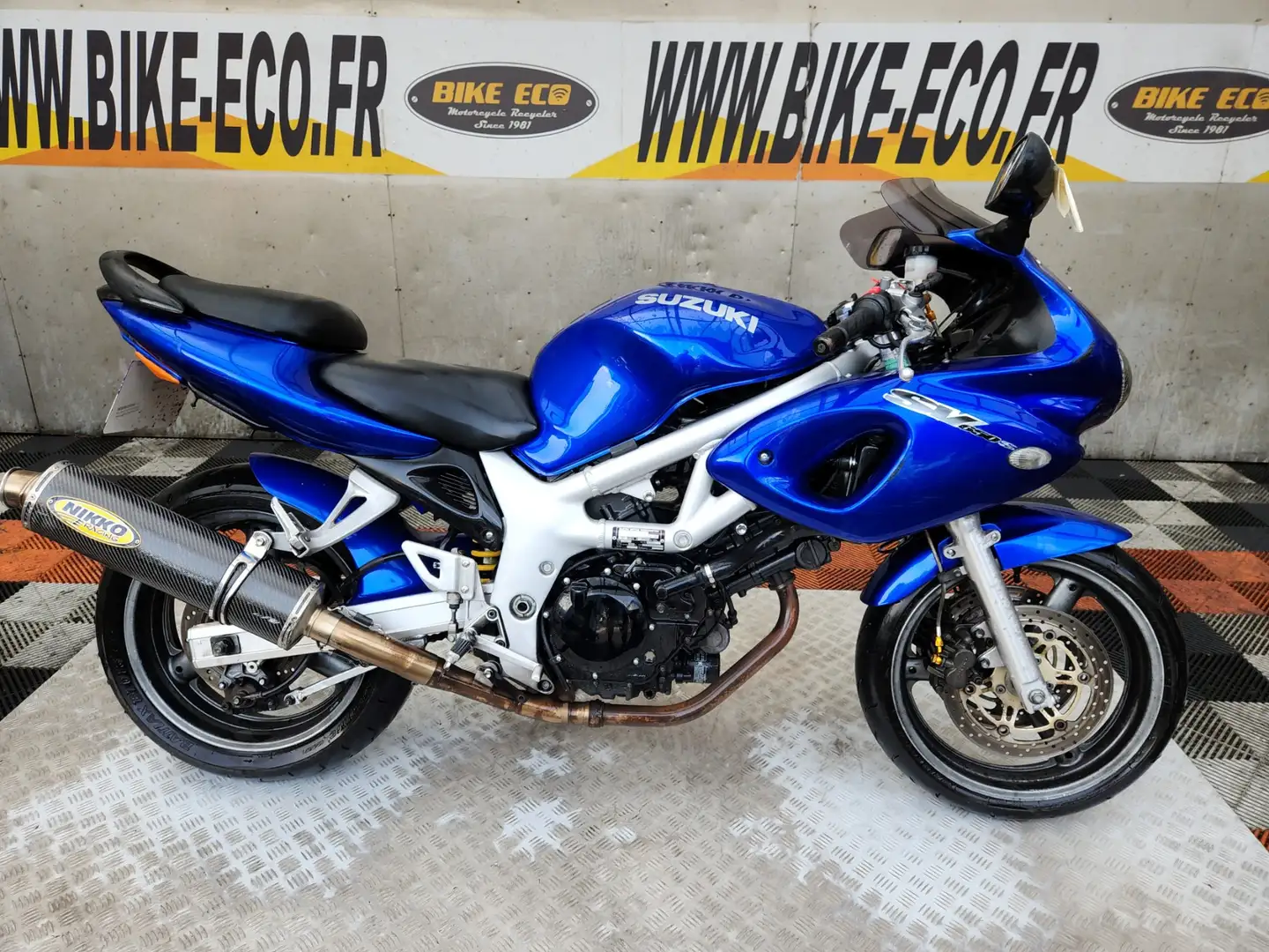 Suzuki SV 650 Bleu - 1