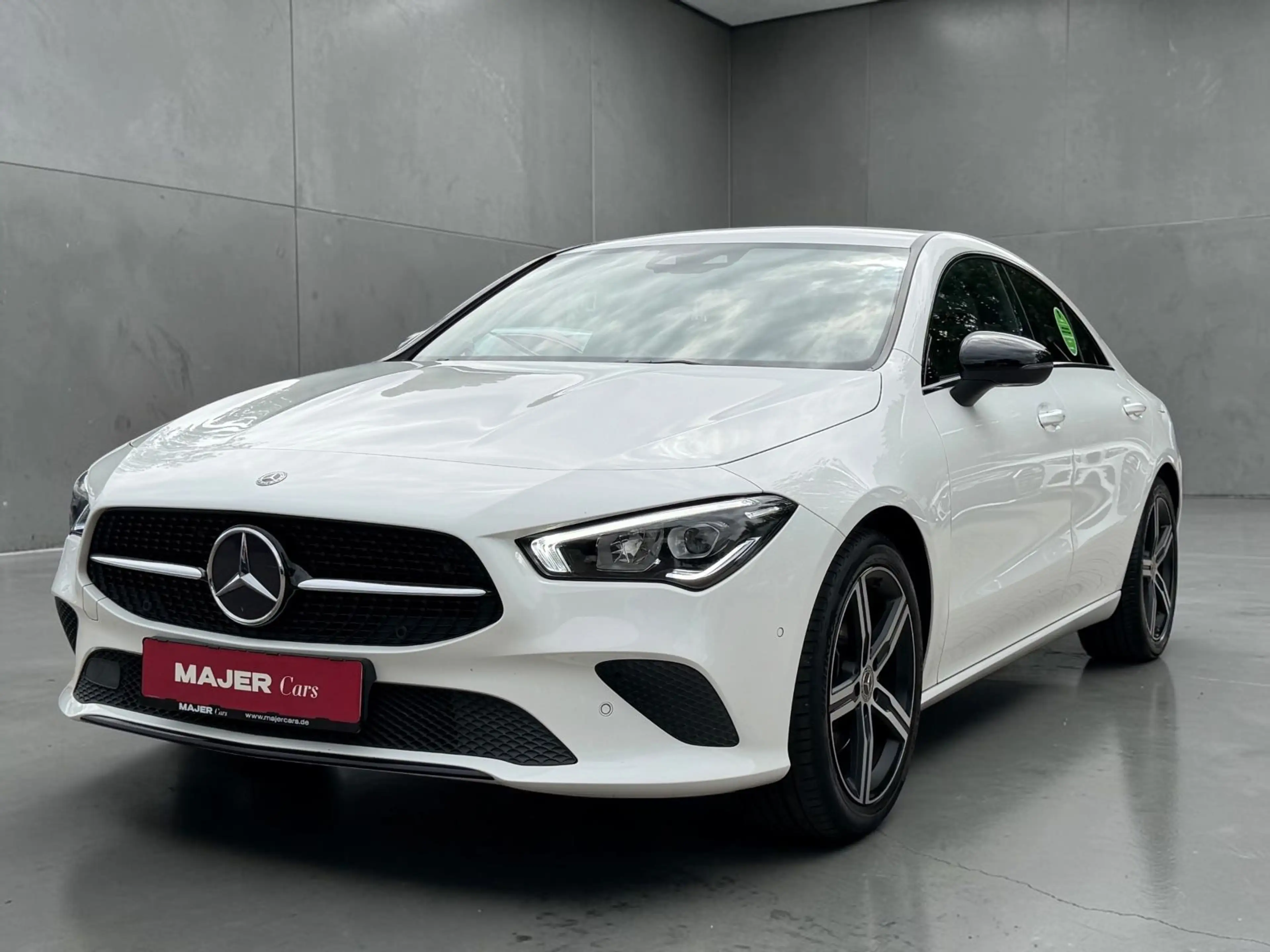 Mercedes-Benz CLA 200 Progressive*LED*ACC*LEDER*KAMERA*CARBON — photo 2