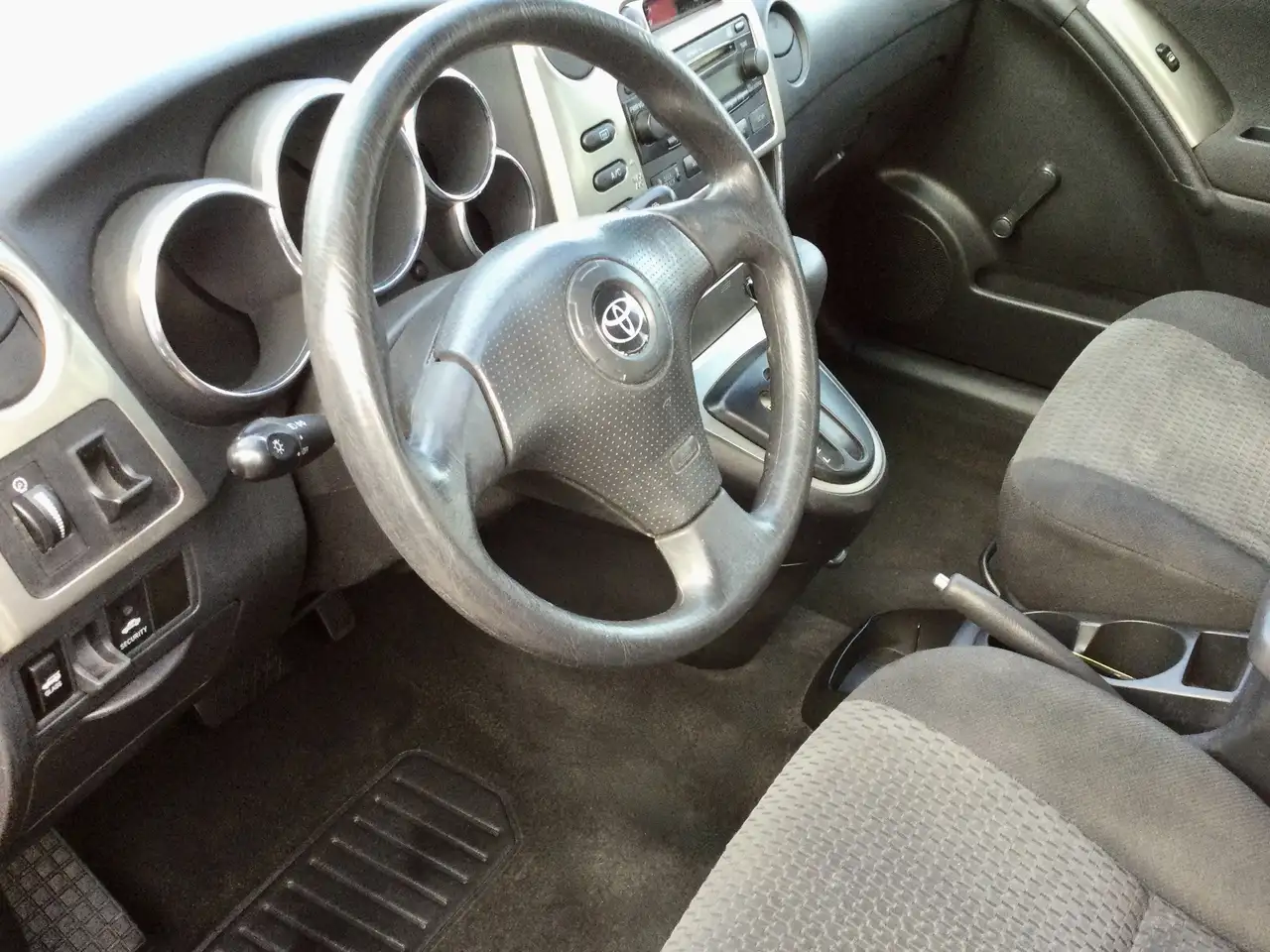 Toyota Matrix снимка Toyota Matrix