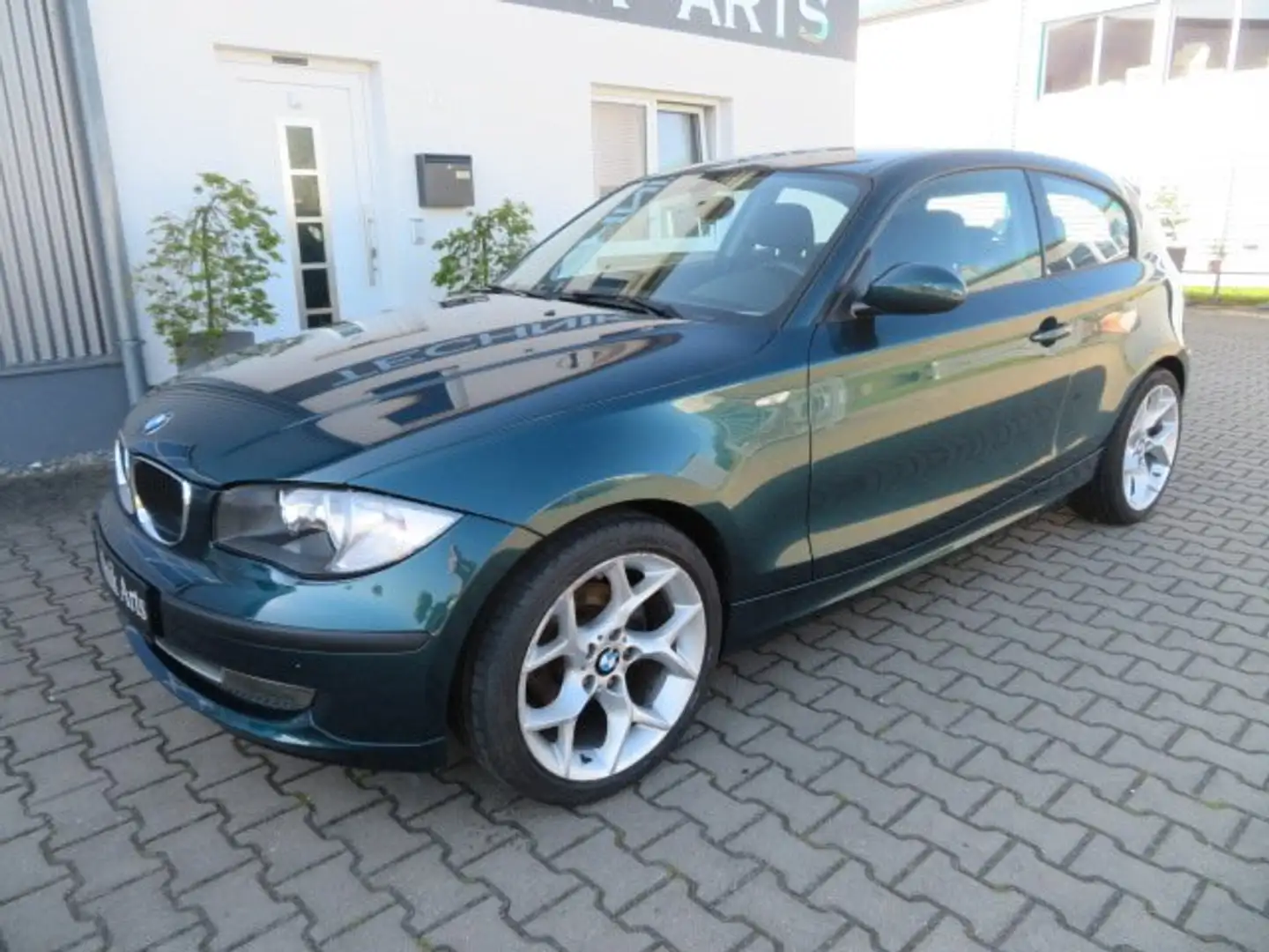 BMW 118 118i 2.Hand TÜV 05/26 Vert - 2