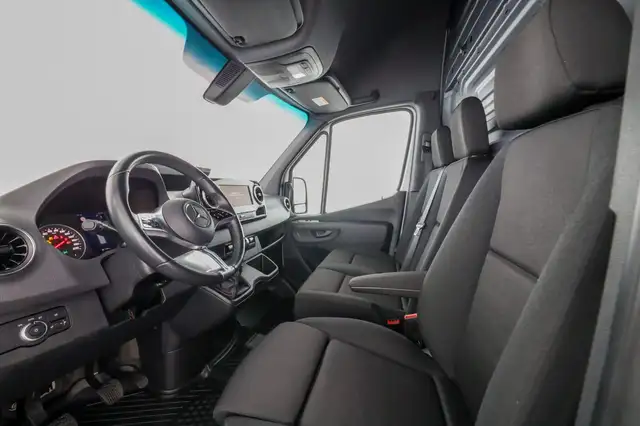 Mercedes-Benz Sprinter 315 CDI Kasten PRO Hochdach Standard Ansicht 9