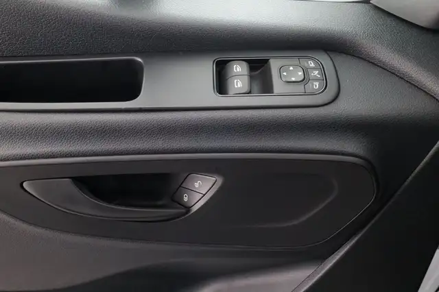Mercedes-Benz Sprinter 315 CDI Kasten PRO Hochdach Standard Ansicht 16