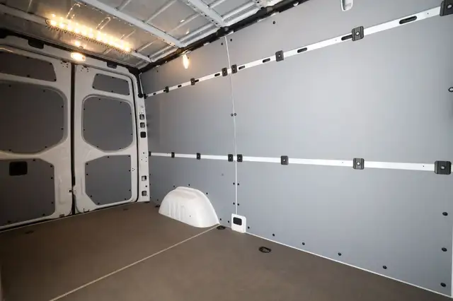 Mercedes-Benz Sprinter 315 CDI Kasten PRO Hochdach Standard Ansicht 11