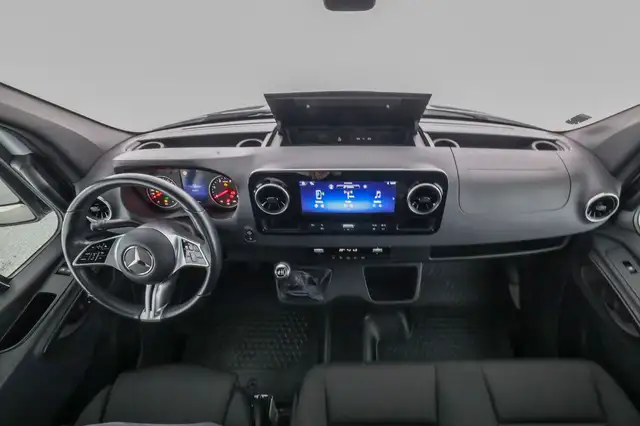 Mercedes-Benz Sprinter 315 CDI Kasten PRO Hochdach Standard Ansicht 10