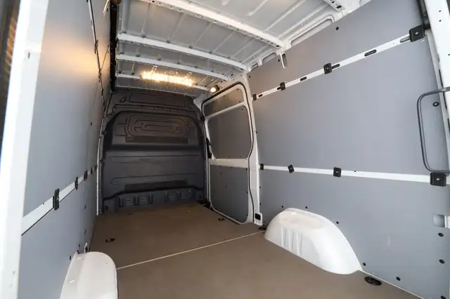 Mercedes-Benz Sprinter 315 CDI Kasten PRO Hochdach Standard Ansicht 20