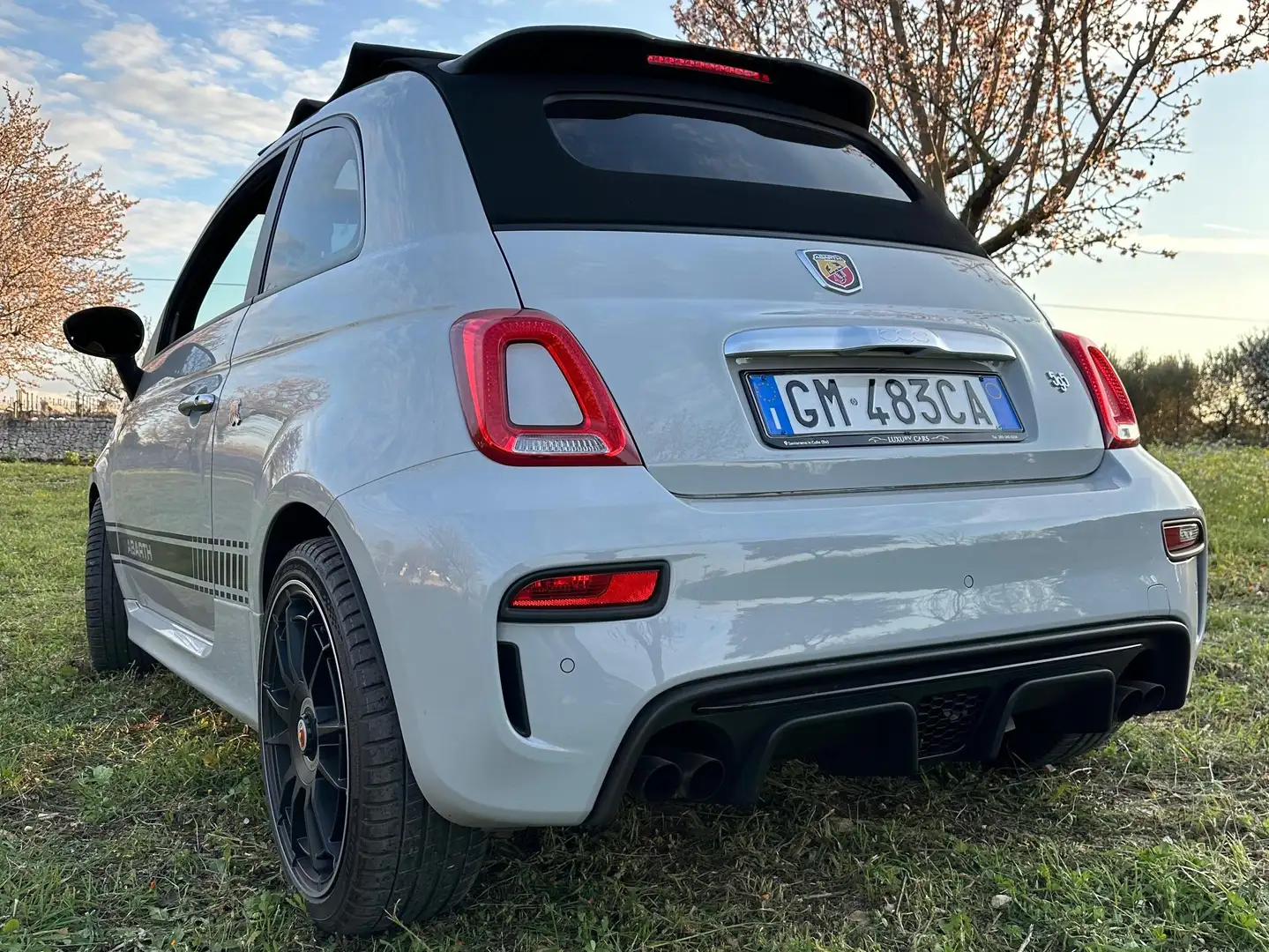 Fiat 500C Abarth 1.4 turbo 180 cv Grau - 2
