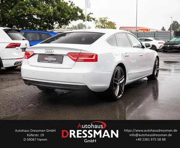 Audi A5 view 4