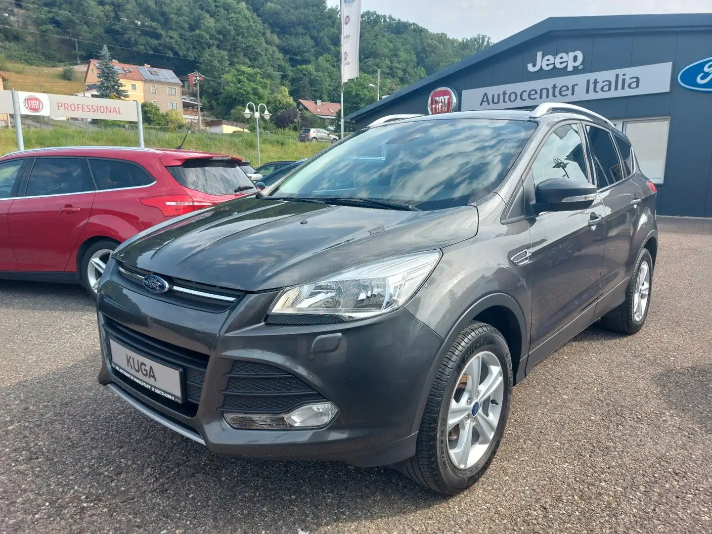 Ford Kuga Sync Edition Navi/PDC/AHK Grau - 1