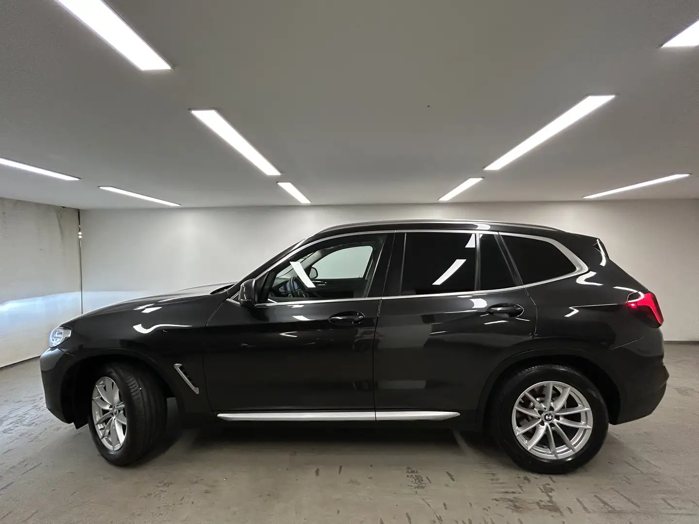 BMW X3 xDrive20d Parkass. HiFi DAB LED WLAN RFK Klimaaut. Grau - 2