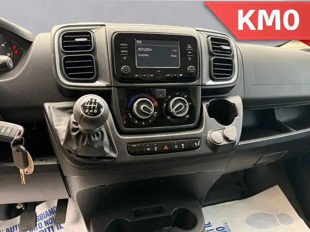 Citroen Jumper view 11