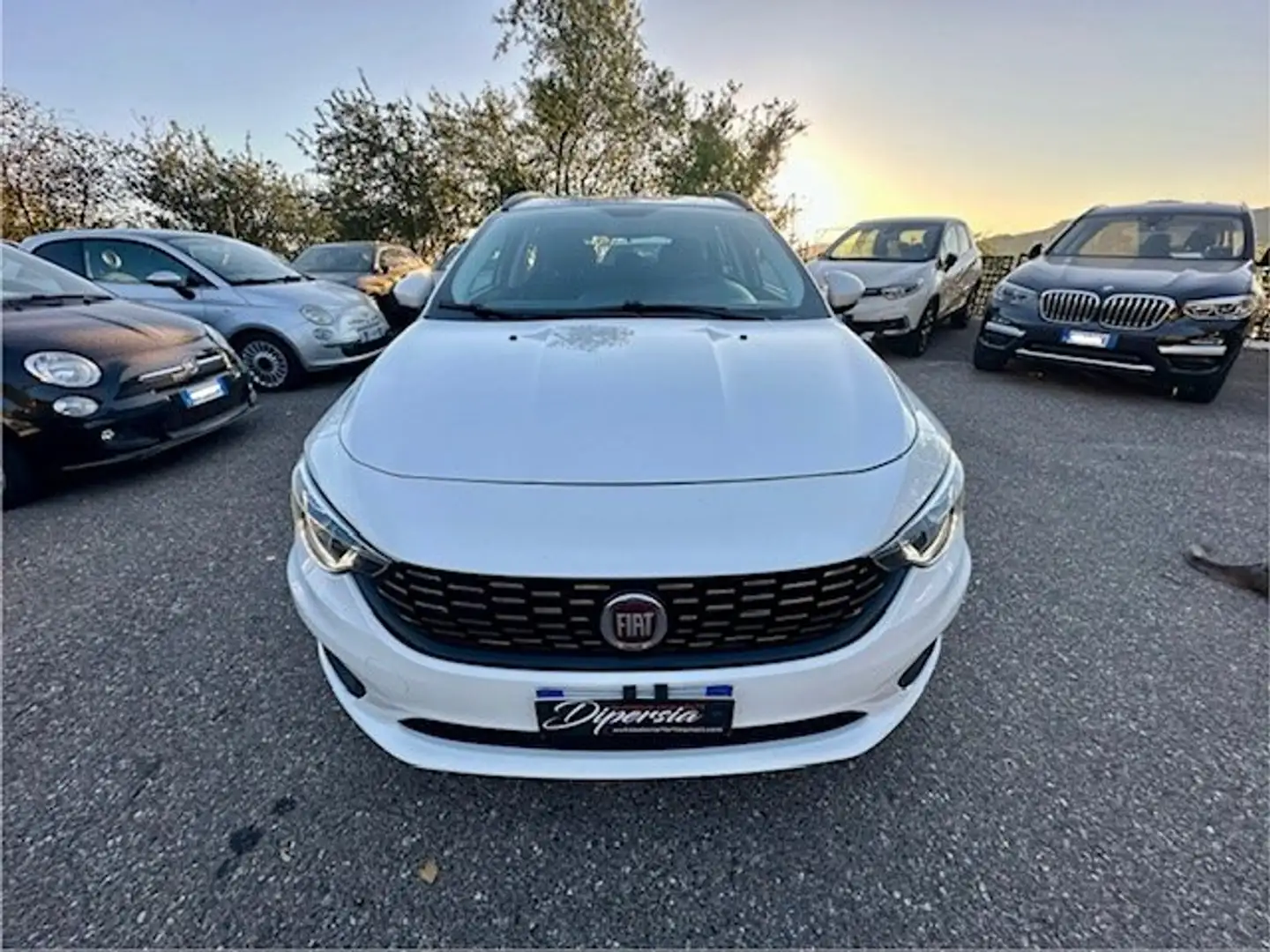Fiat Tipo SW 1.6 MJT Easy 120cv Weiß - 2