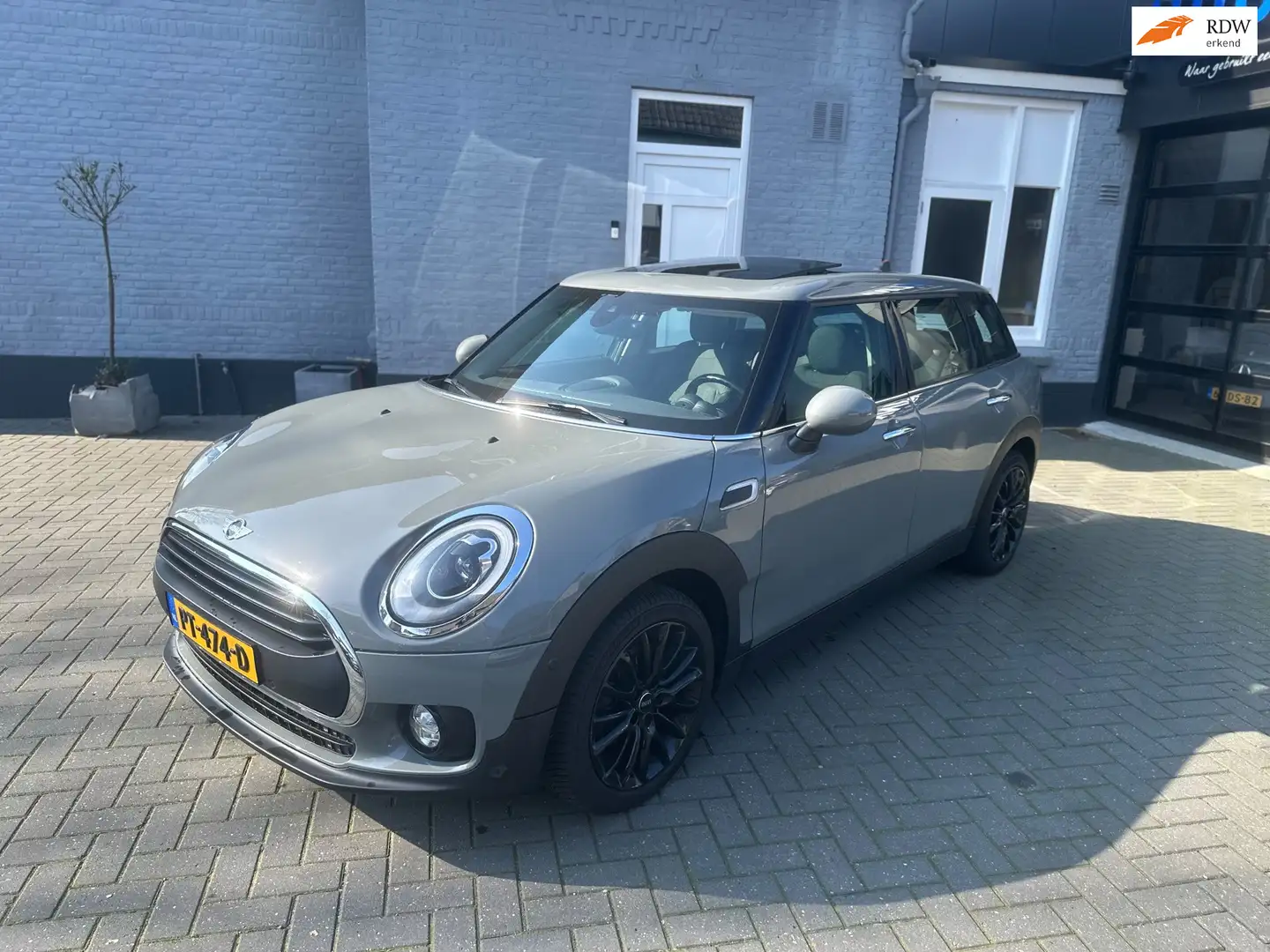 MINI Sonstige Mini Clubman 1.5 | PANO | KEYLESS | CAMERA | LED | Grau - 1
