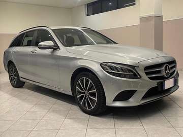 C SW 200 d Premium auto Equipaggiamento base