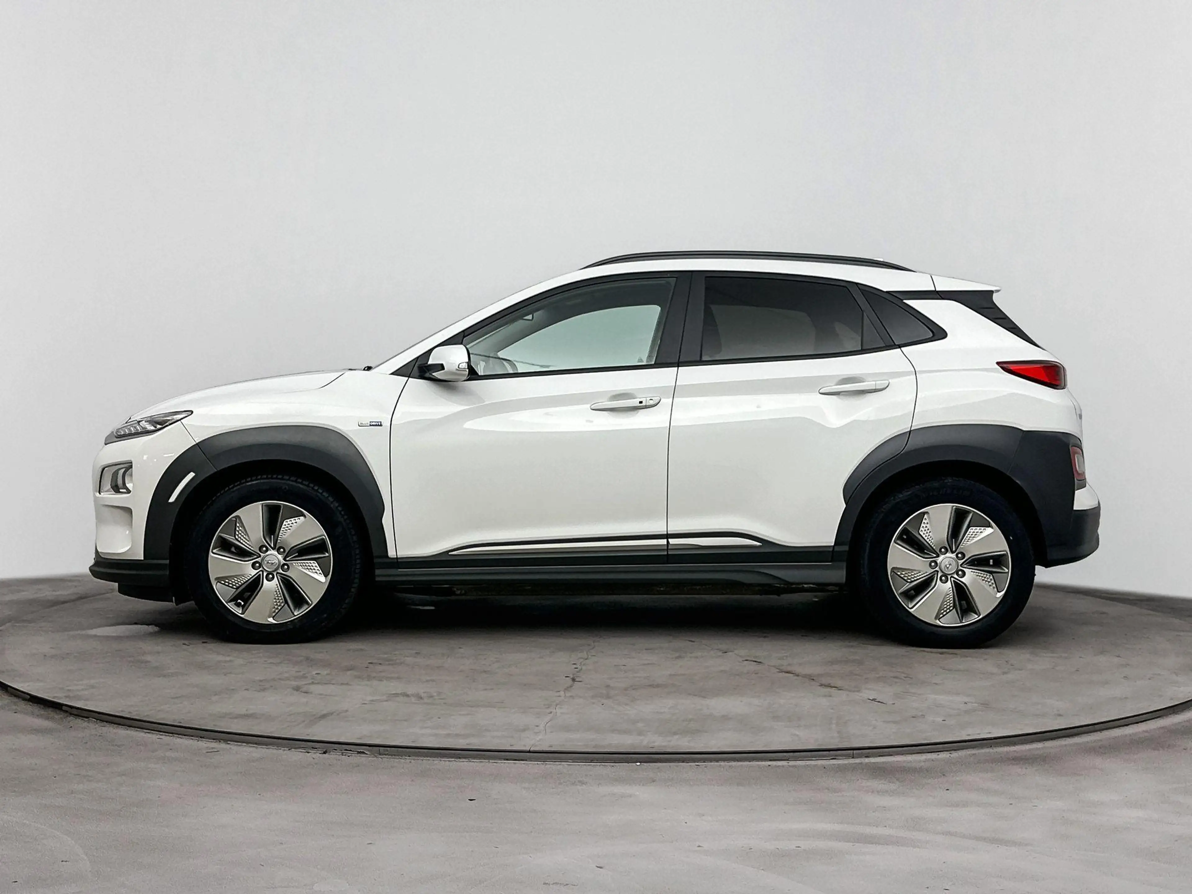 Hyundai KONA EV Fashion 64 kWh | WLTP 484km | Warmtepomp | 3-fa — photo 3