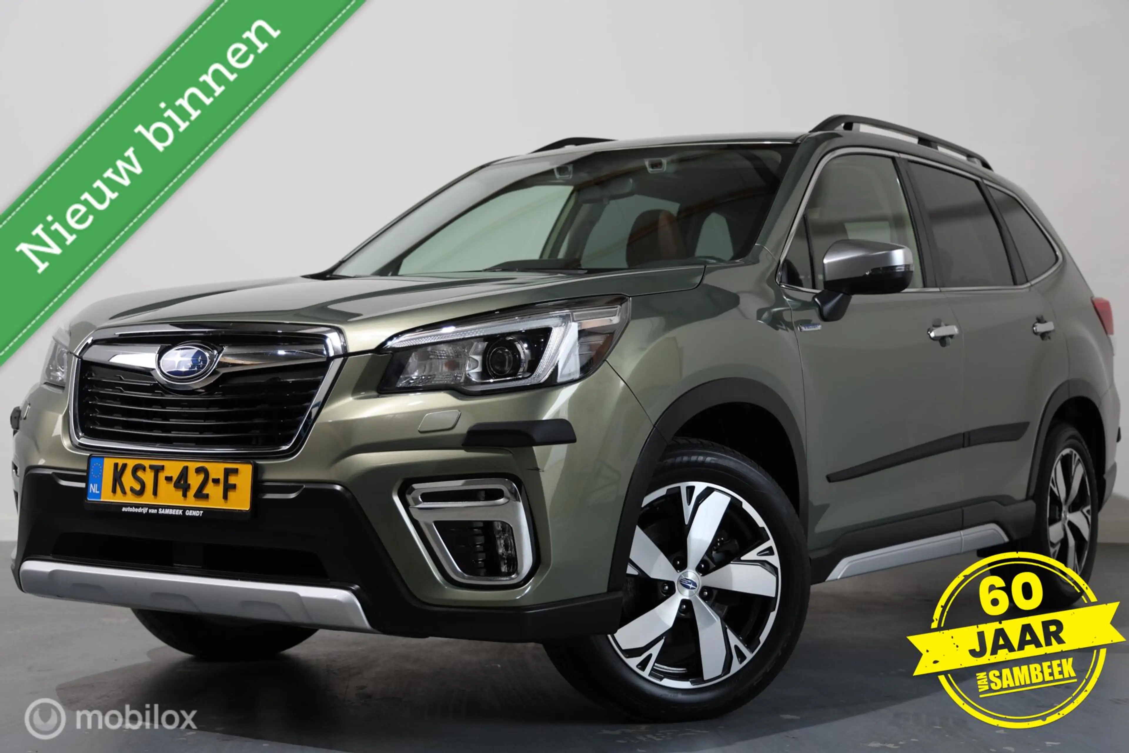 Subaru Forester 2.0i e-BOXER First Edition - Pano - Stuur/Stoelver