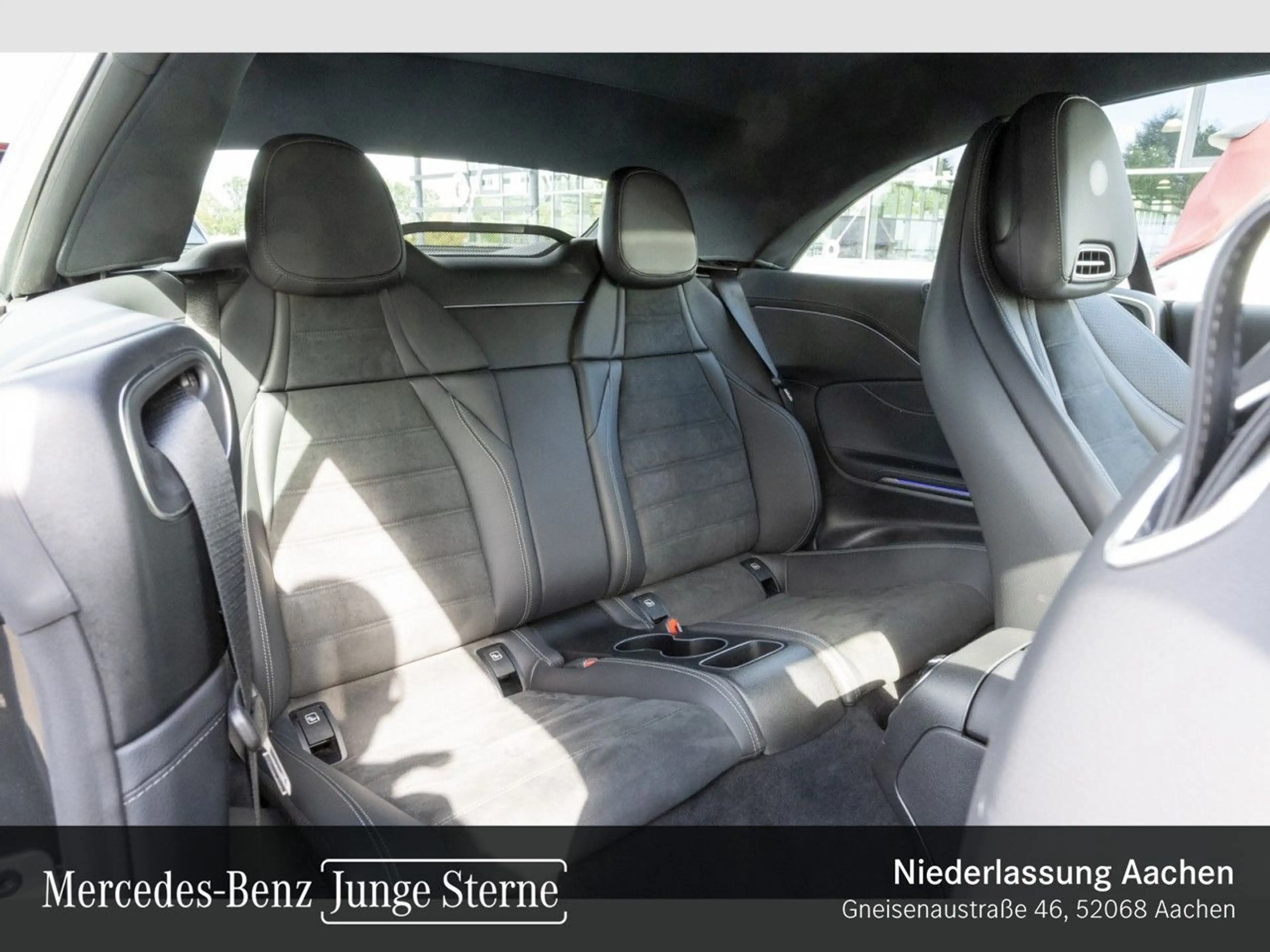 Mercedes-Benz CLE 200 AMG+360+LED+BURMESTER+TOTW+KEYLESS+9G — photo 11
