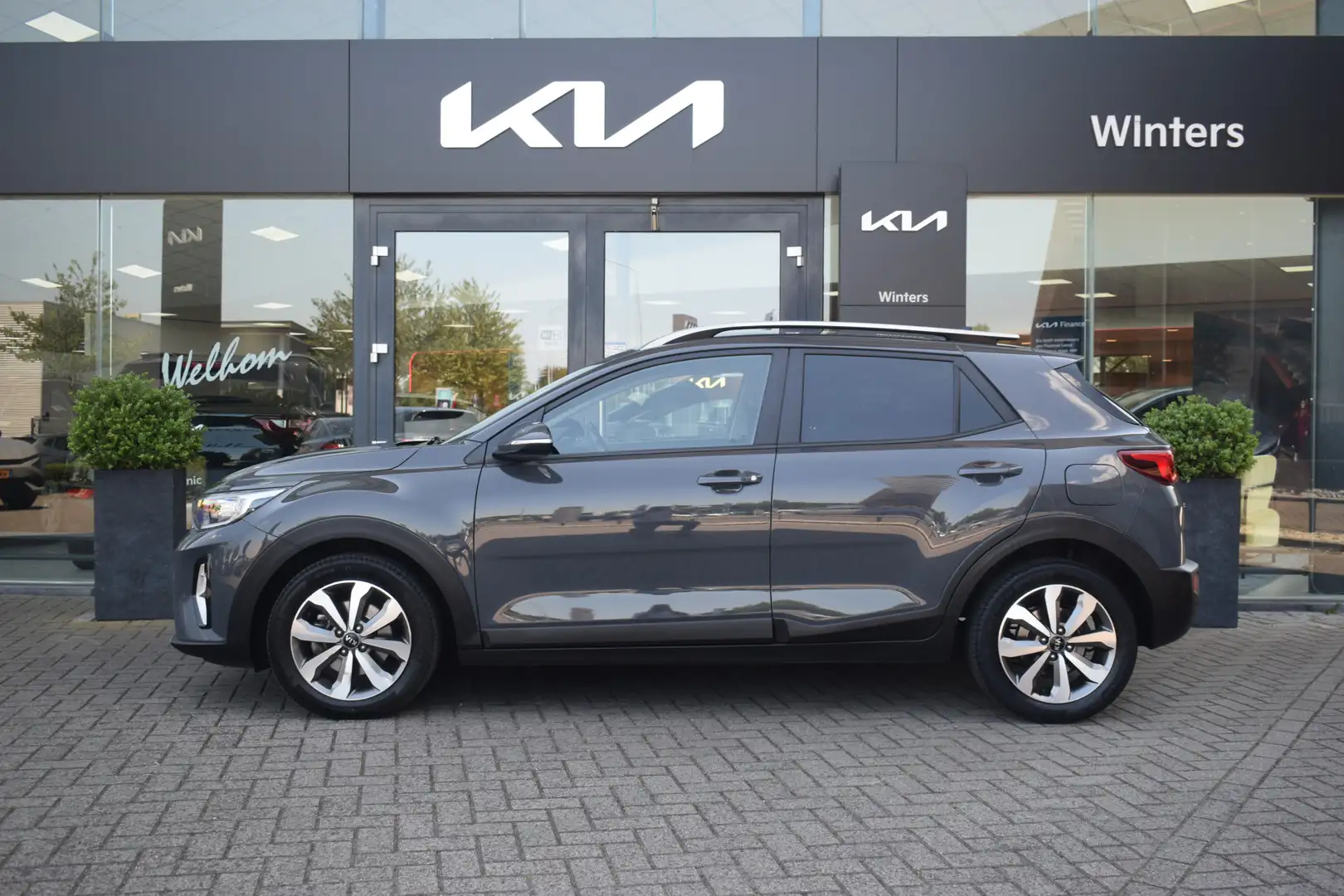 Kia Stonic 1.0 T-GDi MHEV DynamicPlusLine | Climate Control | Grijs - 2