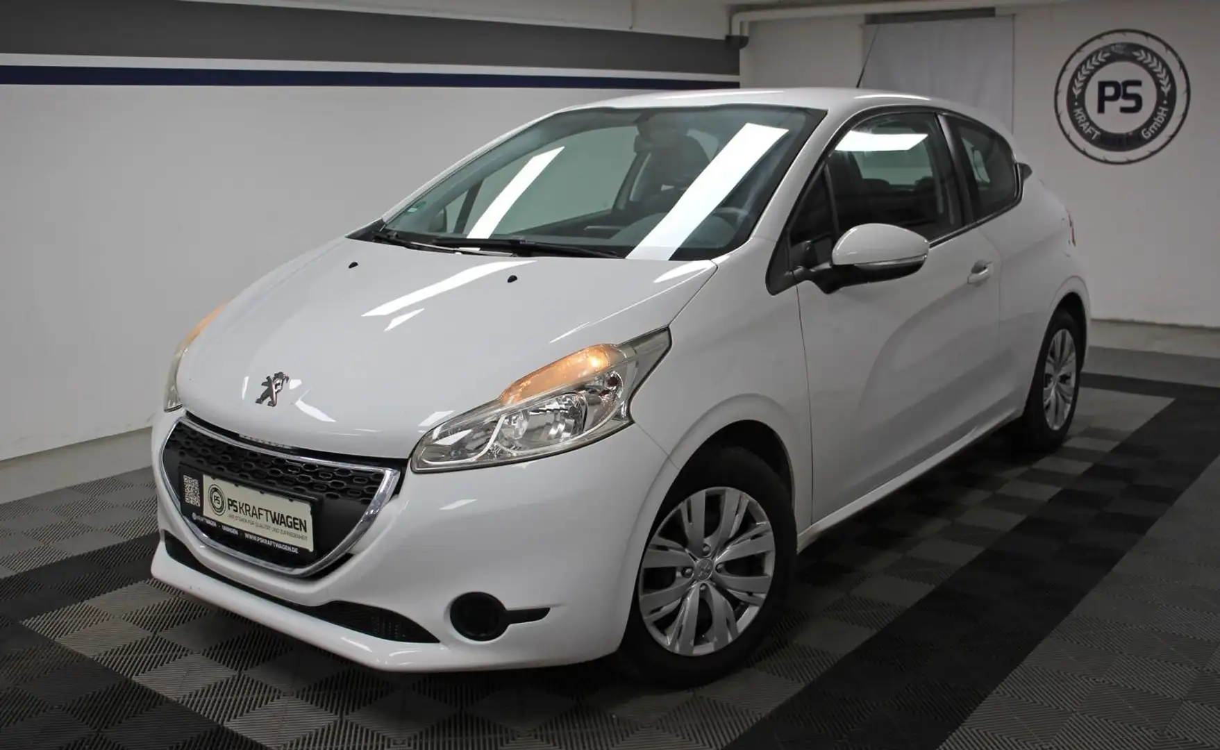 Peugeot 208 1.0 Active KLIMA PDC H S.HEFT BT TÜV 05/2027 Weiß - 1