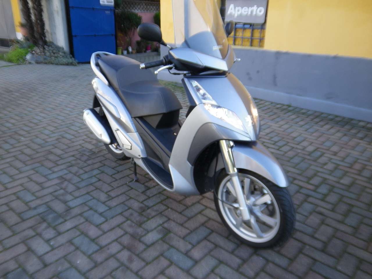 Peugeot Geopolis 250