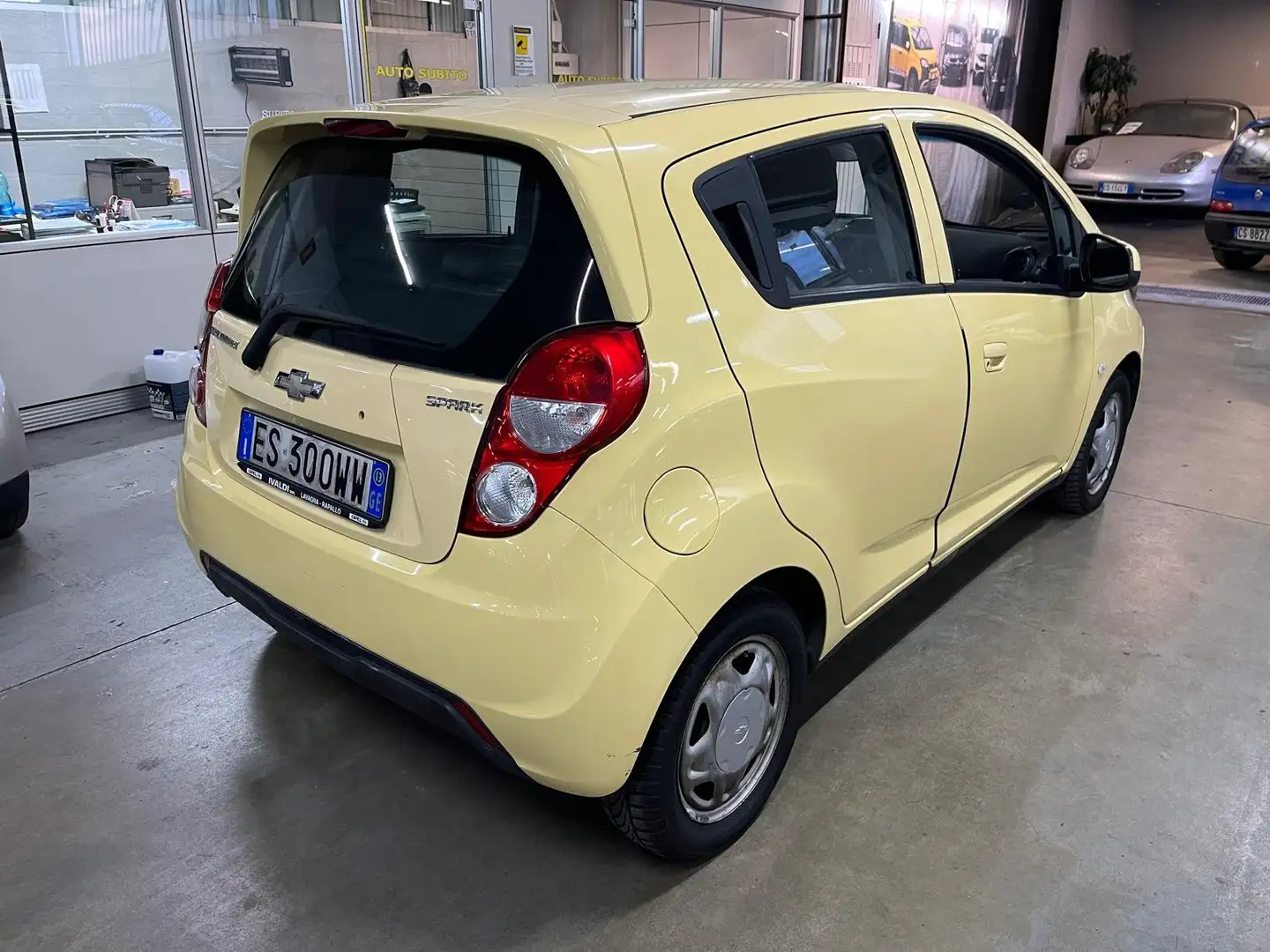 Chevrolet Spark 1.0 Gpl Giallo - 2