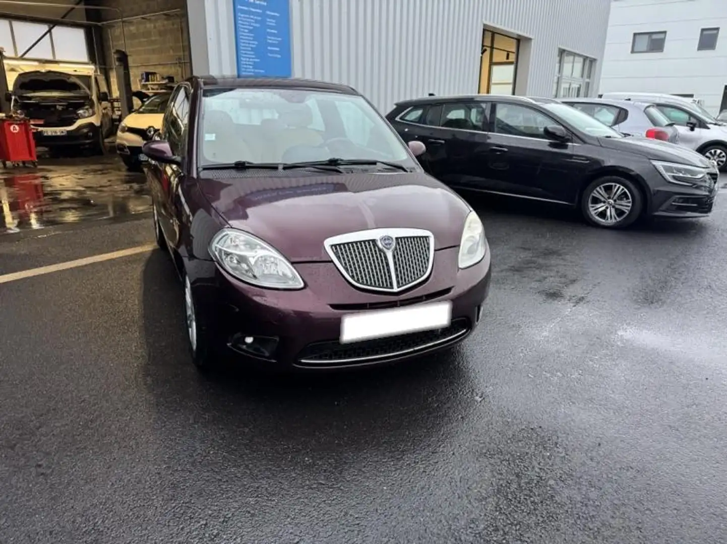 Lancia Ypsilon 1.4 16v Platino + DFS Rouge - 2