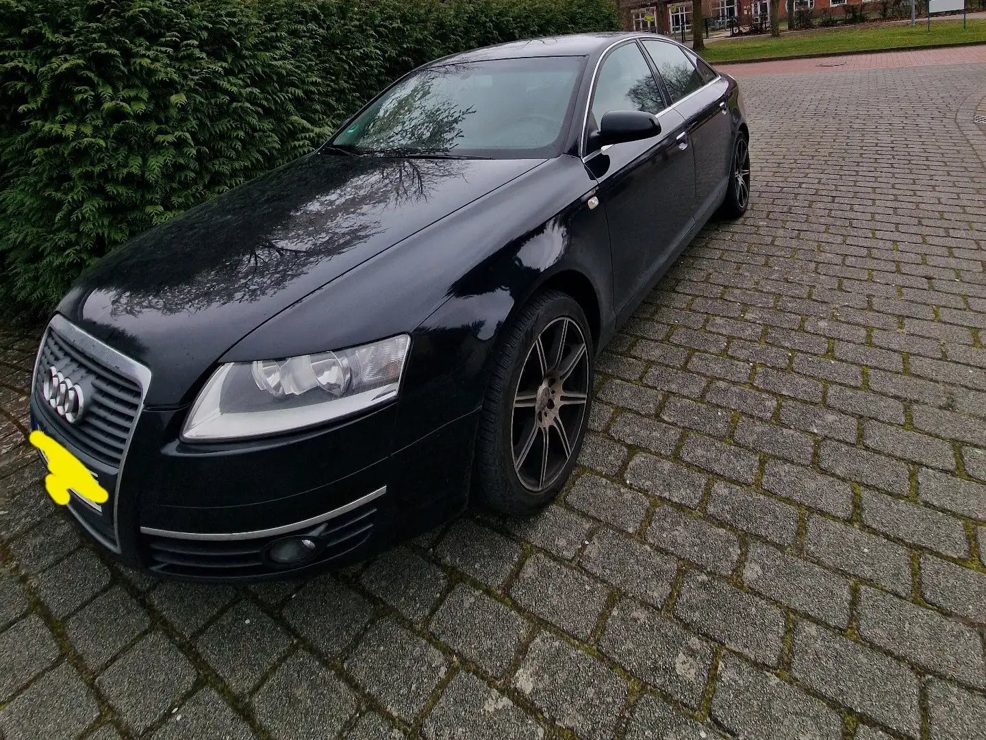 Audi A6 2.4 Schwarz - 1