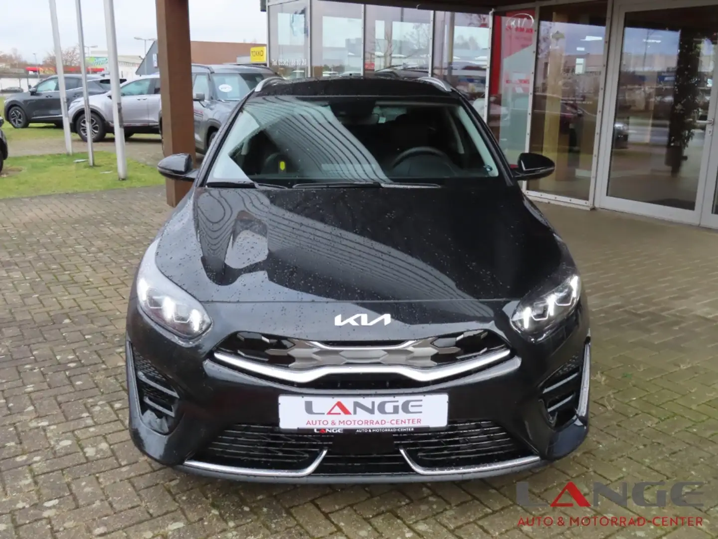 Kia Ceed SW / cee'd SW 1.6 PHEV DCT6 SPI SITZ Navi Klimaautom SHZ Black - 2