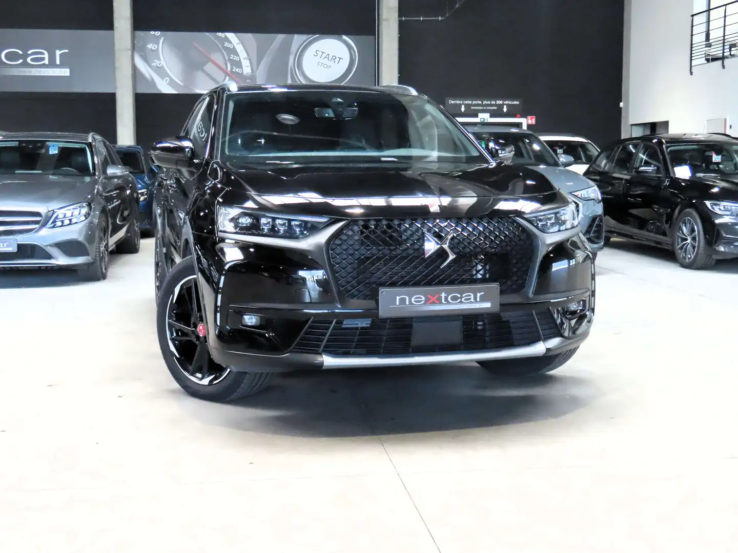 DS Automobiles DS 7 Crossback 1.5BlueHDi PerformanceLine *NAVI-LED-ALCAN-CAMERA* Schwarz - 2