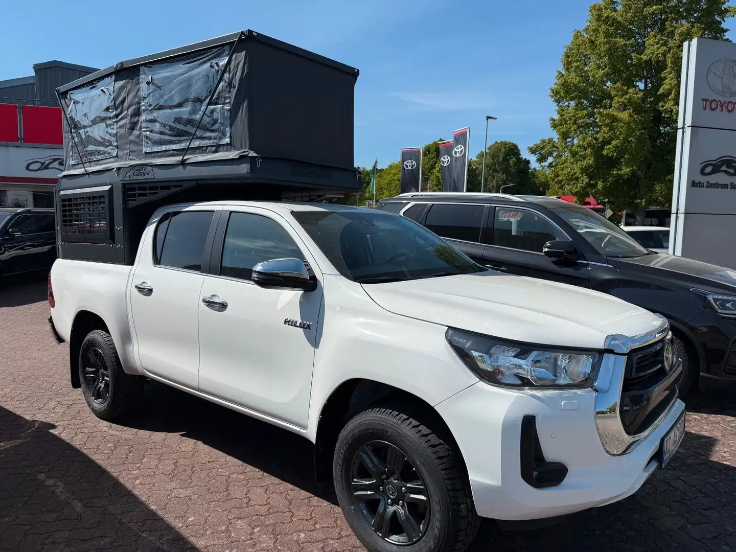 Overig HILUX 2,4 AUTOMATIK 4x4 COMFORT CAPRA CAMPER 3.0 Wit - 2