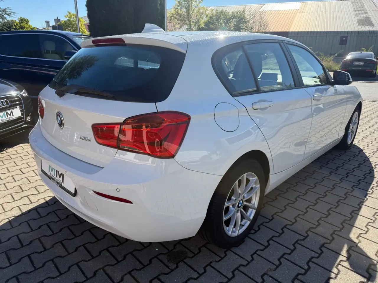 BMW 116 Citadine 5 portes — photo 4 sur 16