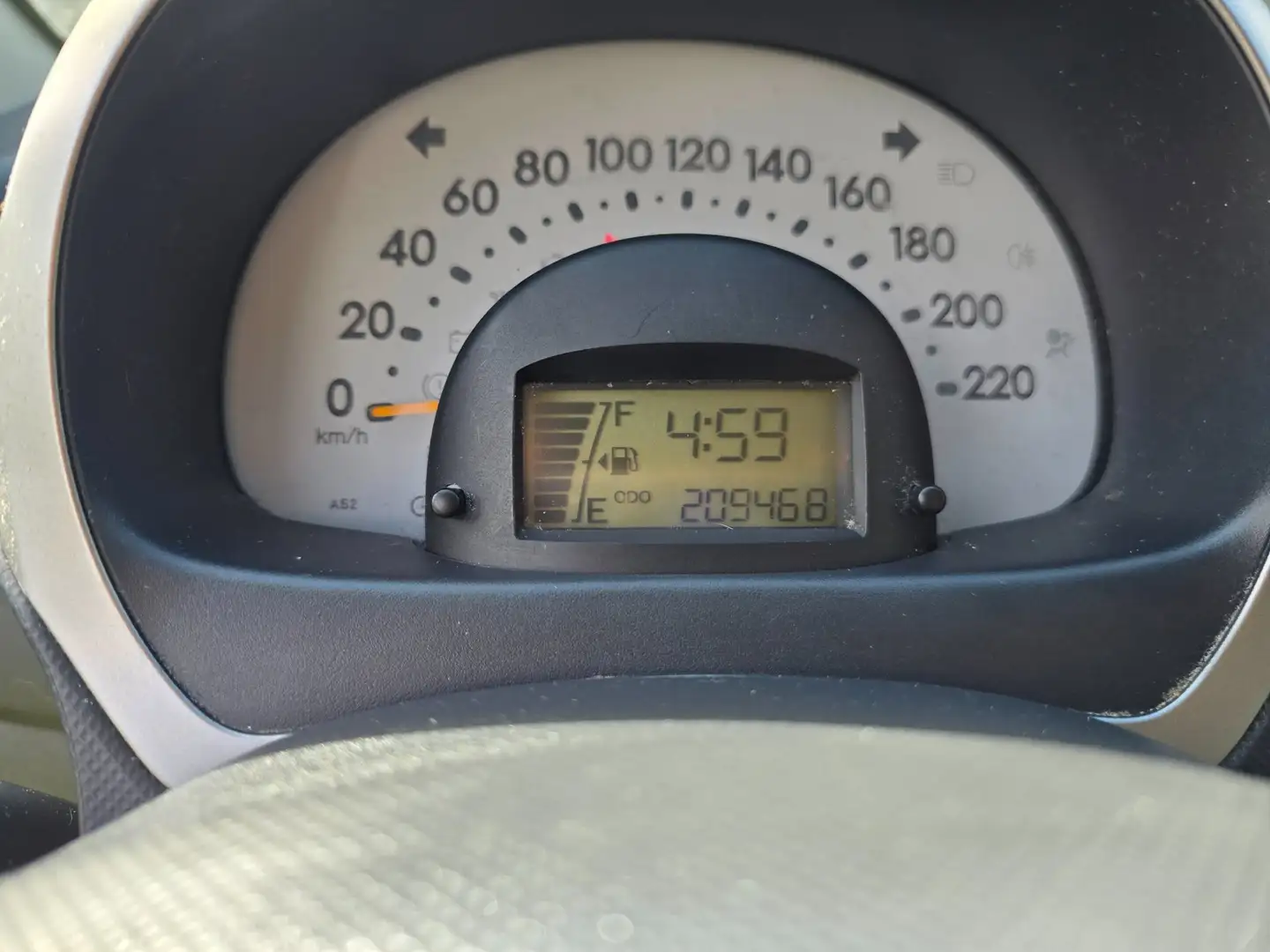 Daihatsu Sirion 2 1.0-12V Premium| Nieuwe APK| Onderhouden| Volle Grau - 2