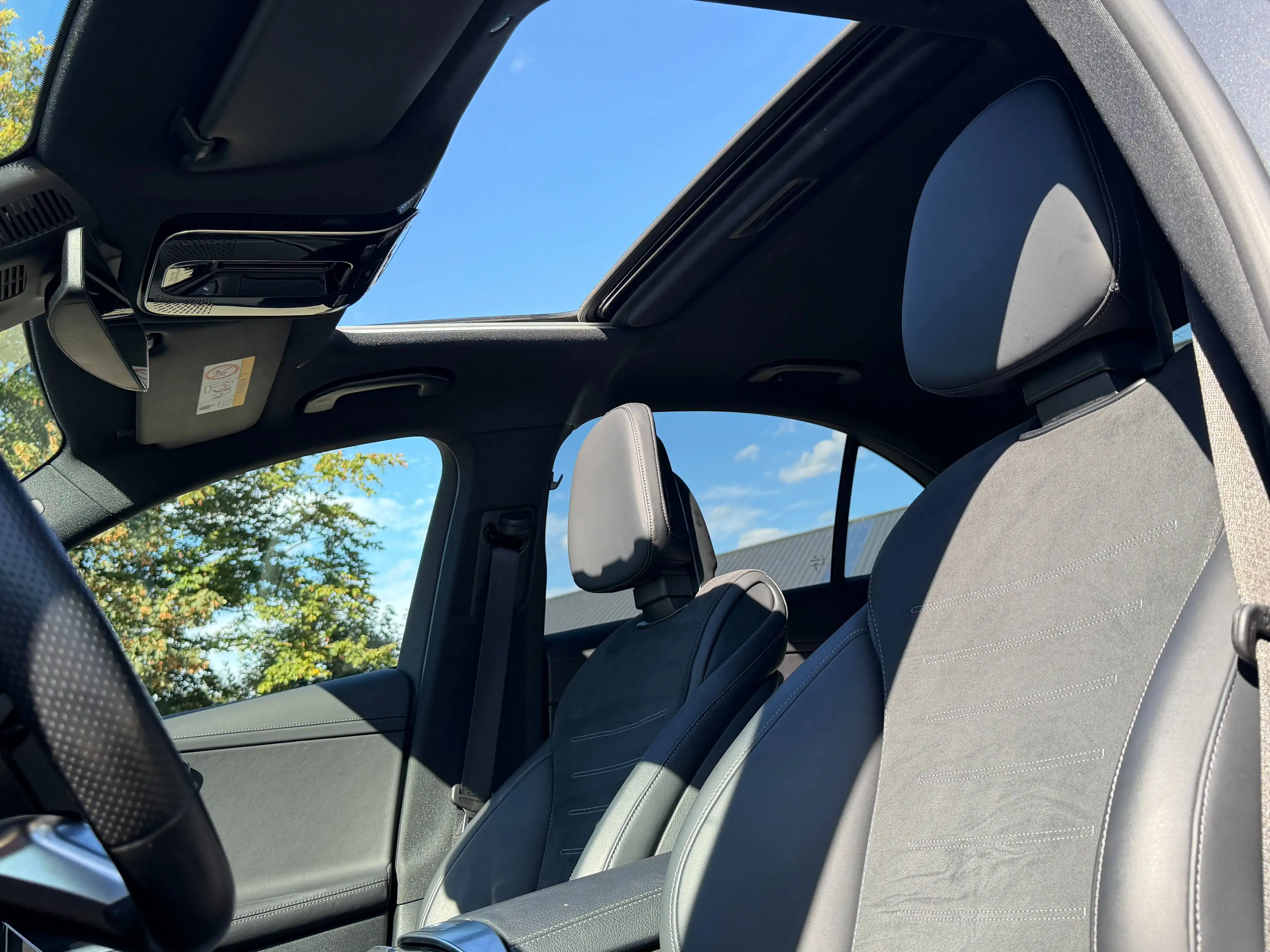 Mercedes-Benz C 180 PANODAK | MEMORY | STOELVERWARMING | CAMERA | MBUX NAVI | PDC V+A — photo 15