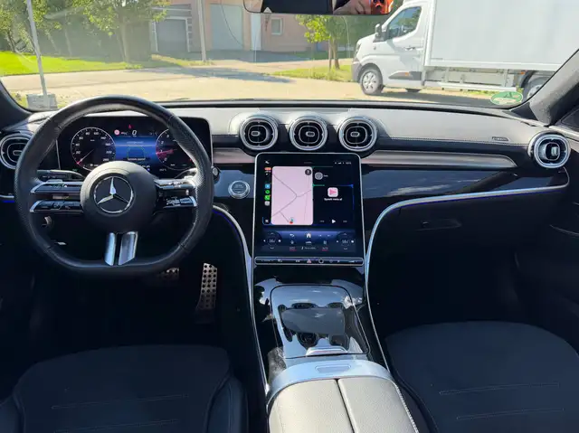 Mercedes-Benz C-Class view 17
