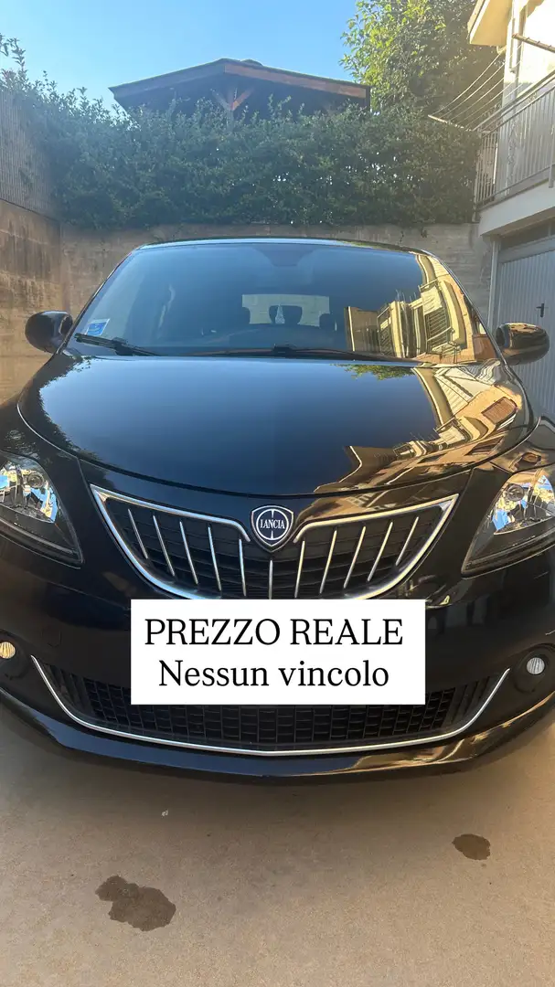 Lancia Ypsilon 1.0 firefly hybrid Gold s&s 70cv - 1