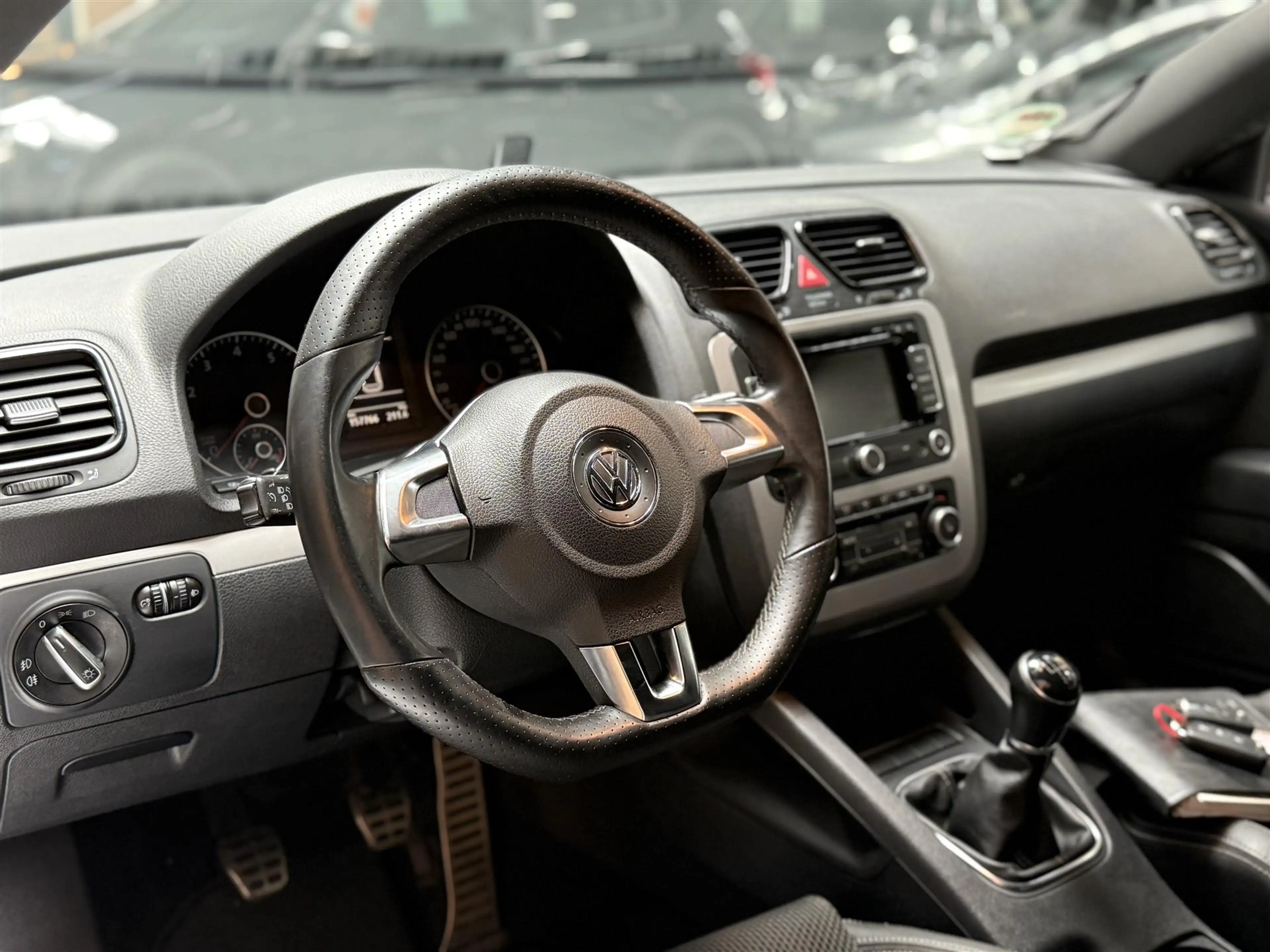 Volkswagen Scirocco 1.4 TSI 122PK Clima Navi Cruise — photo 4