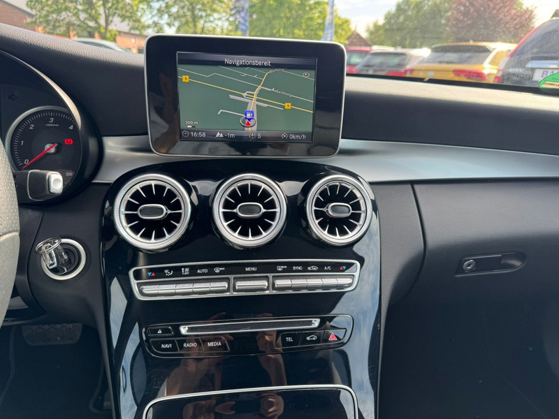 Mercedes-Benz C 220 D Cabrio /AUTOMATIK/KLIMA/NAVI/BC/SH — photo 10