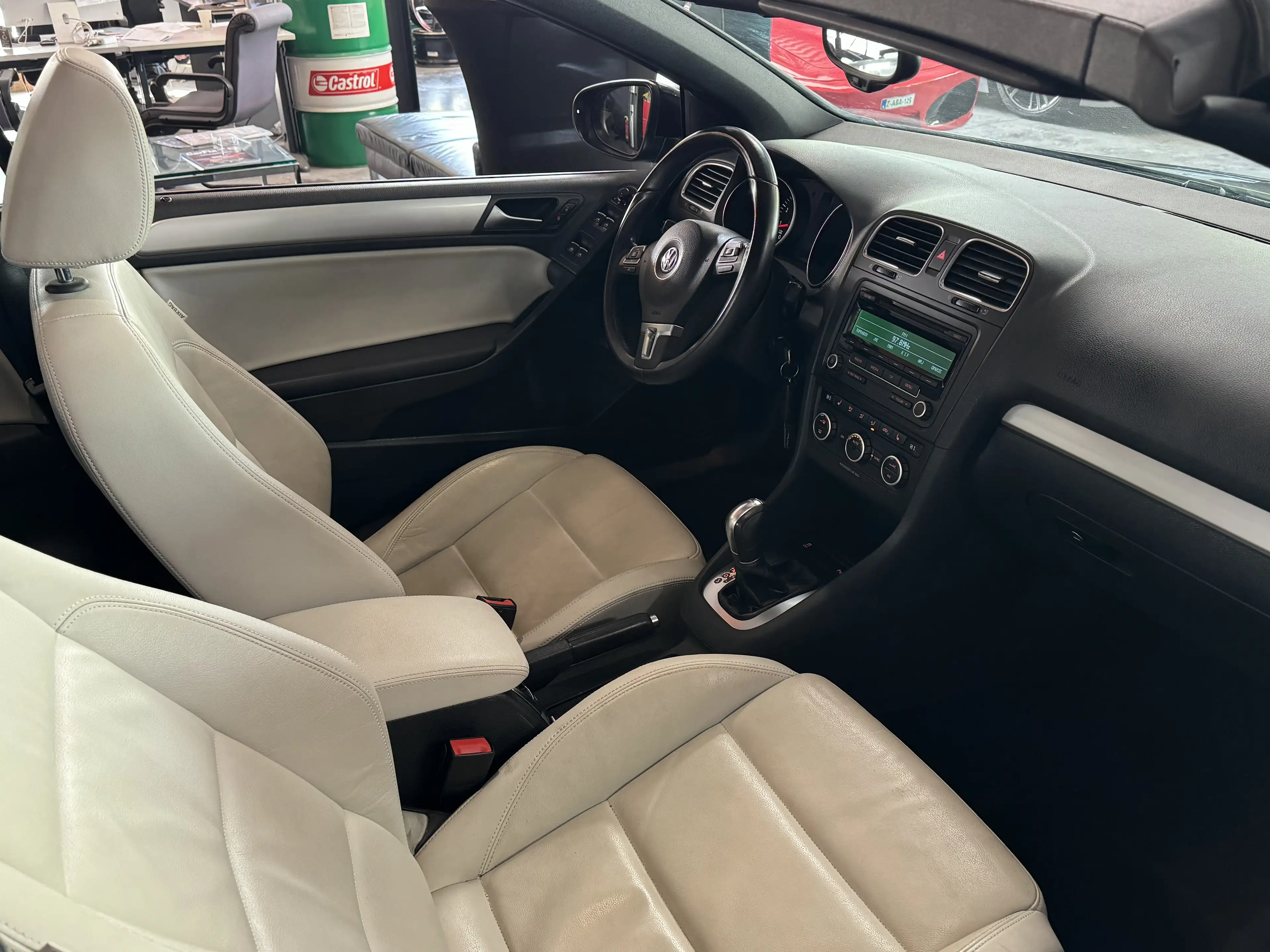 Volkswagen Golf Cabriolet Cabriolet 1.4 AUTOMATIQUE - A/C - MEDIA/TEL - REG VIT — photo 10