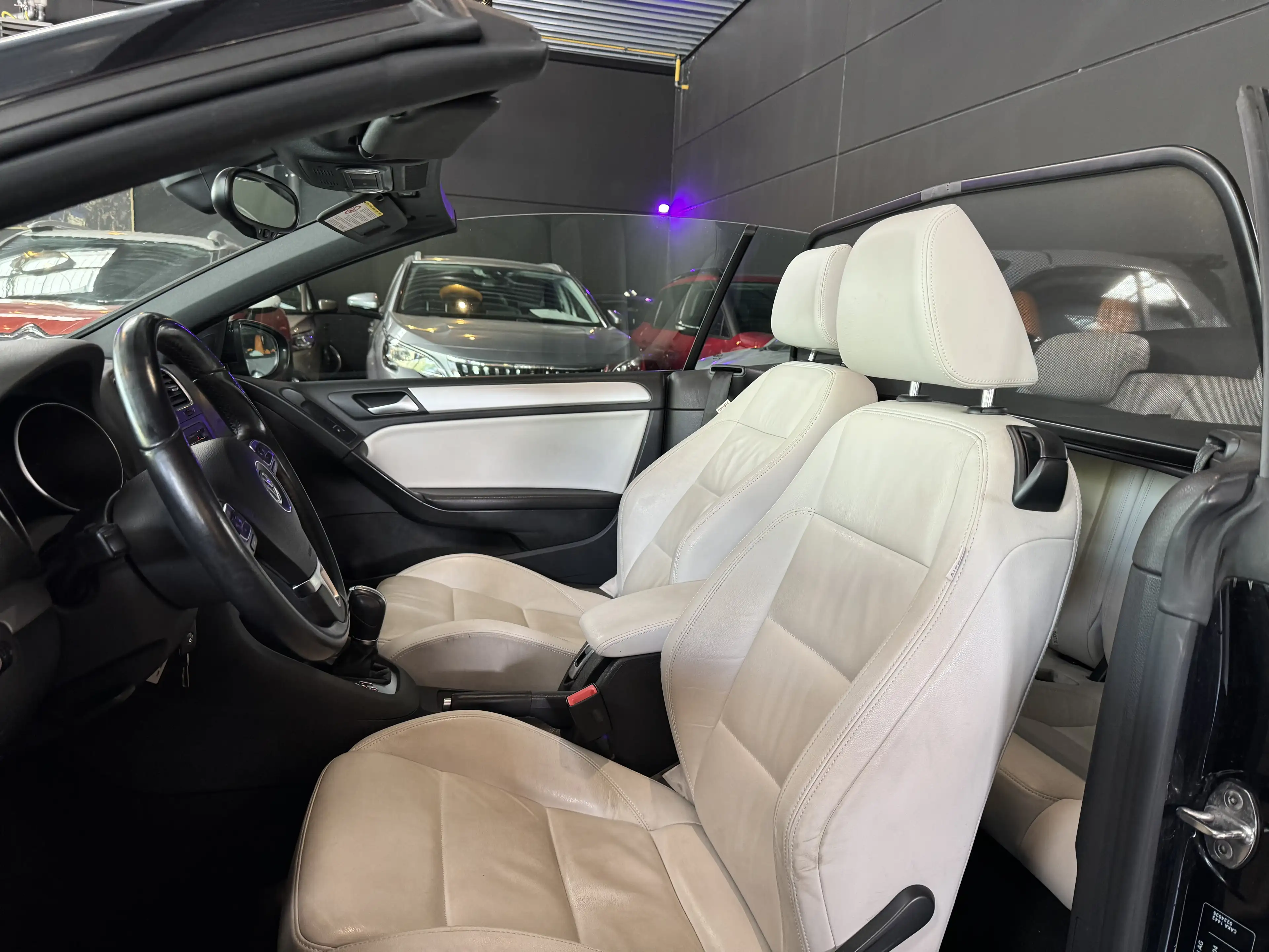 Volkswagen Golf Cabriolet Cabriolet 1.4 AUTOMATIQUE - A/C - MEDIA/TEL - REG VIT — photo 14