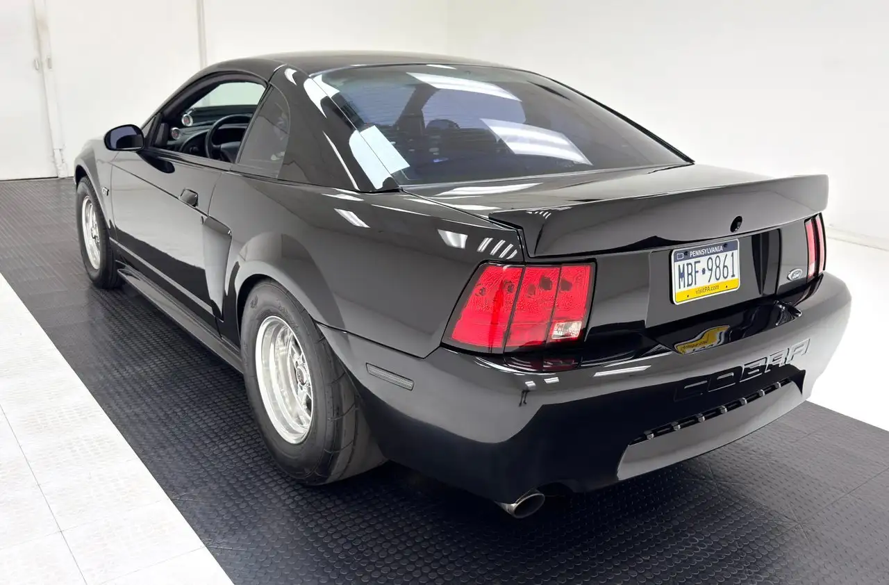 Ford Mustang GT Hardtop, foto 3