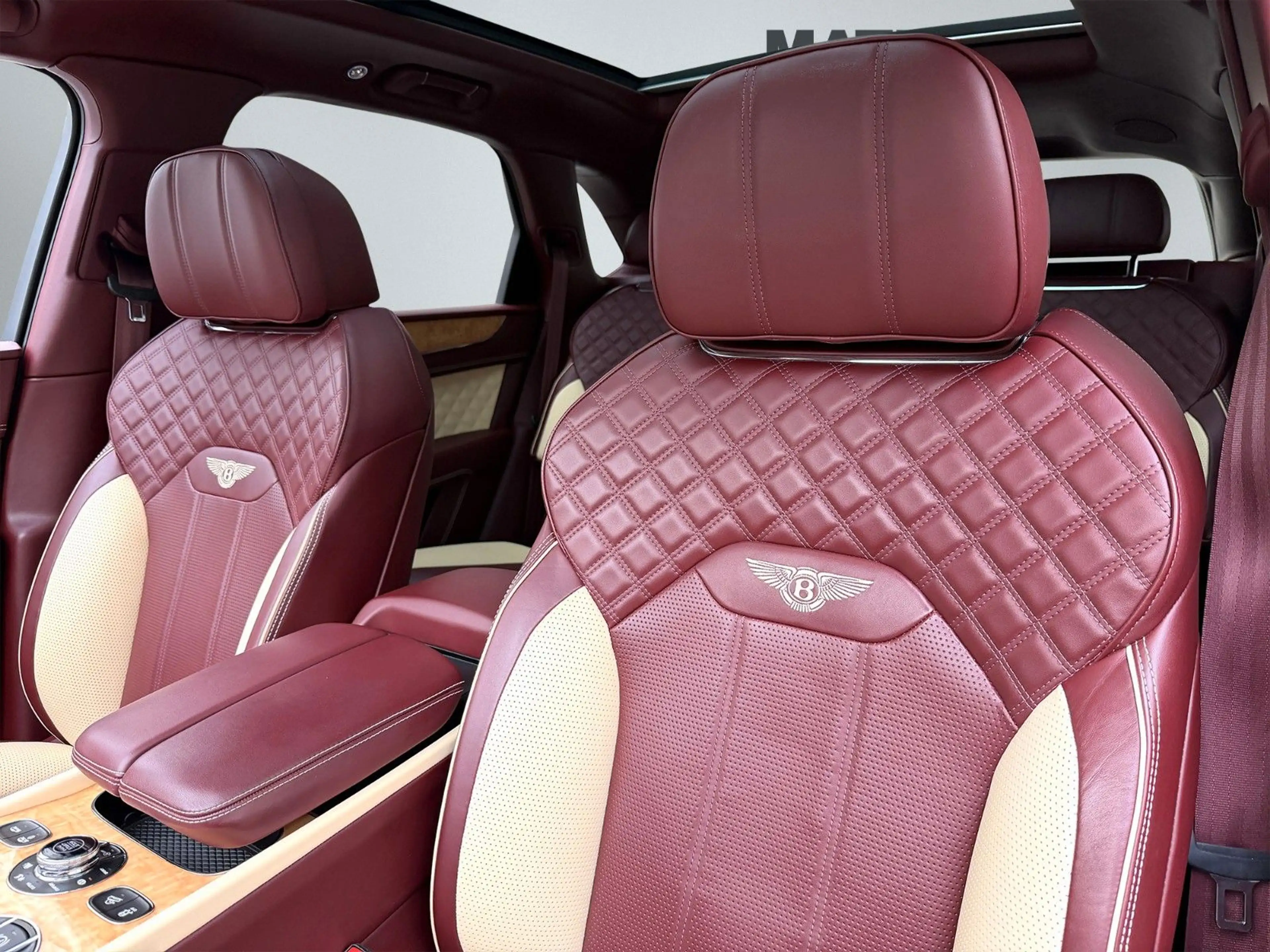 Bentley Bentayga V8 S Standheizung 1.Hand NightVision — photo 4