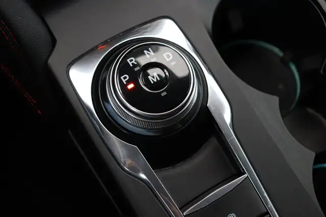 Ford Focus view 22