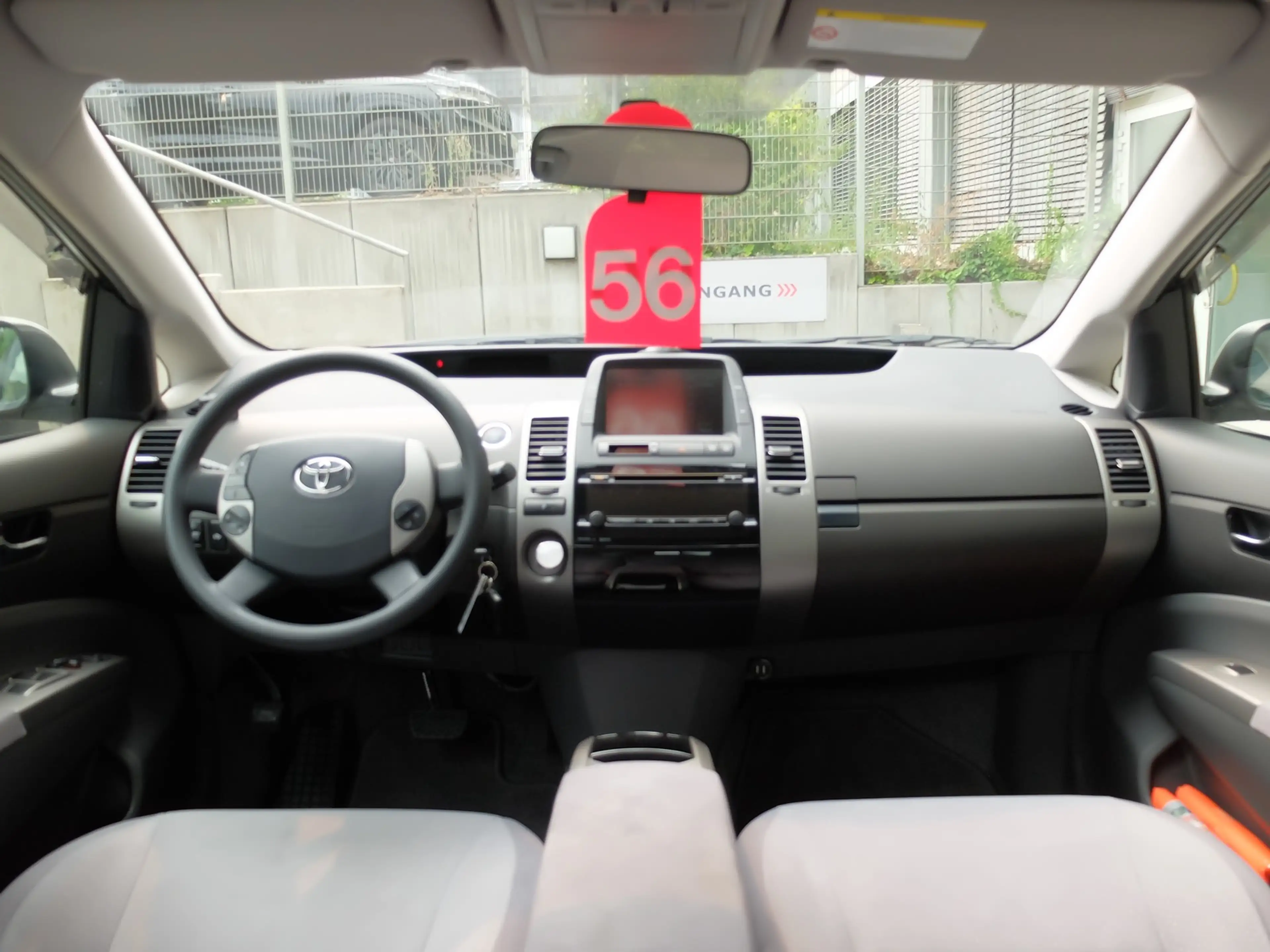 Toyota Prius+ Prius Sol nur 68 Tkm wie neu — photo 15
