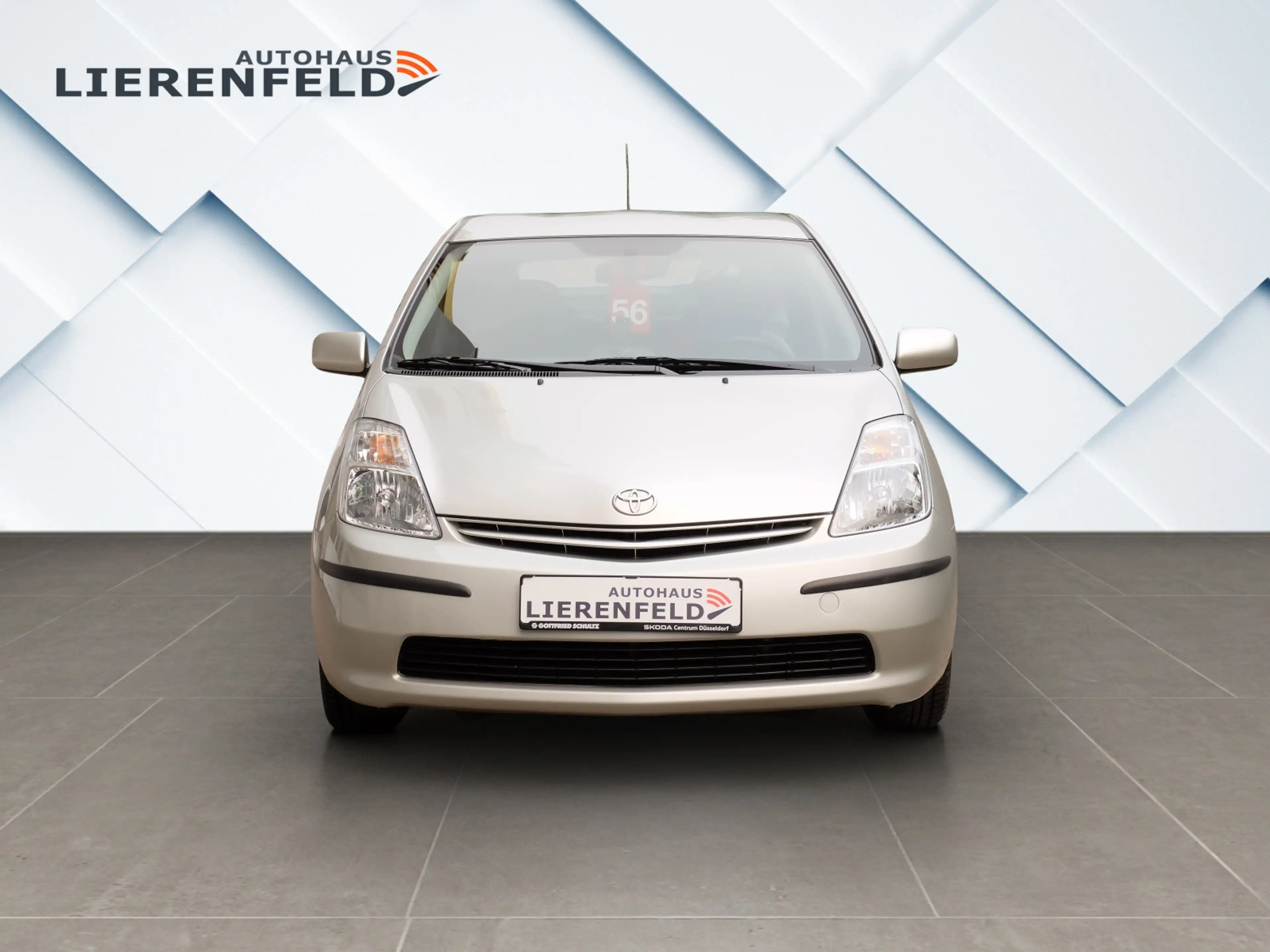Toyota Prius+ Prius Sol nur 68 Tkm wie neu — photo 7